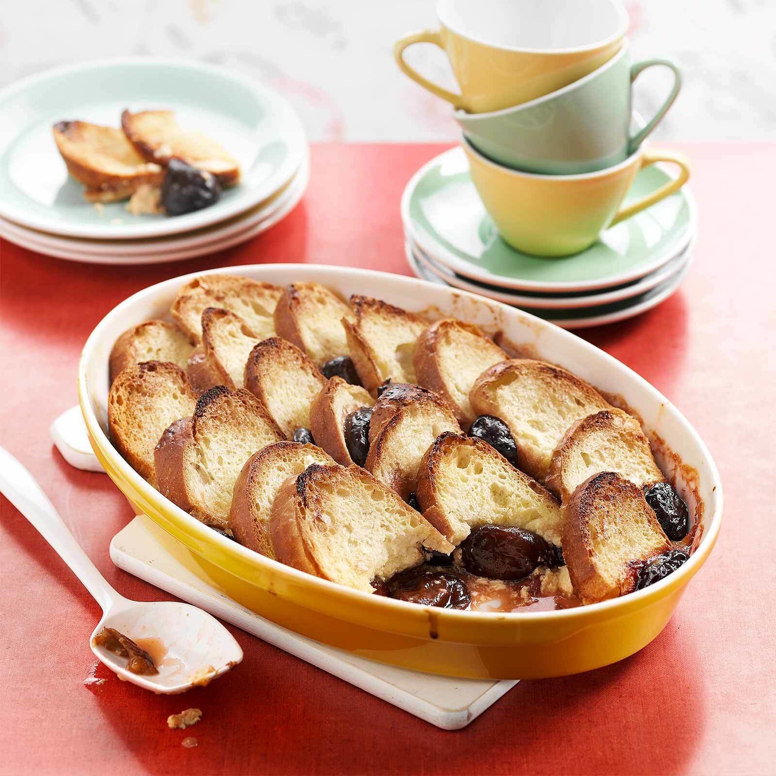 Bread & Butter Pudding mit Zwetschgen