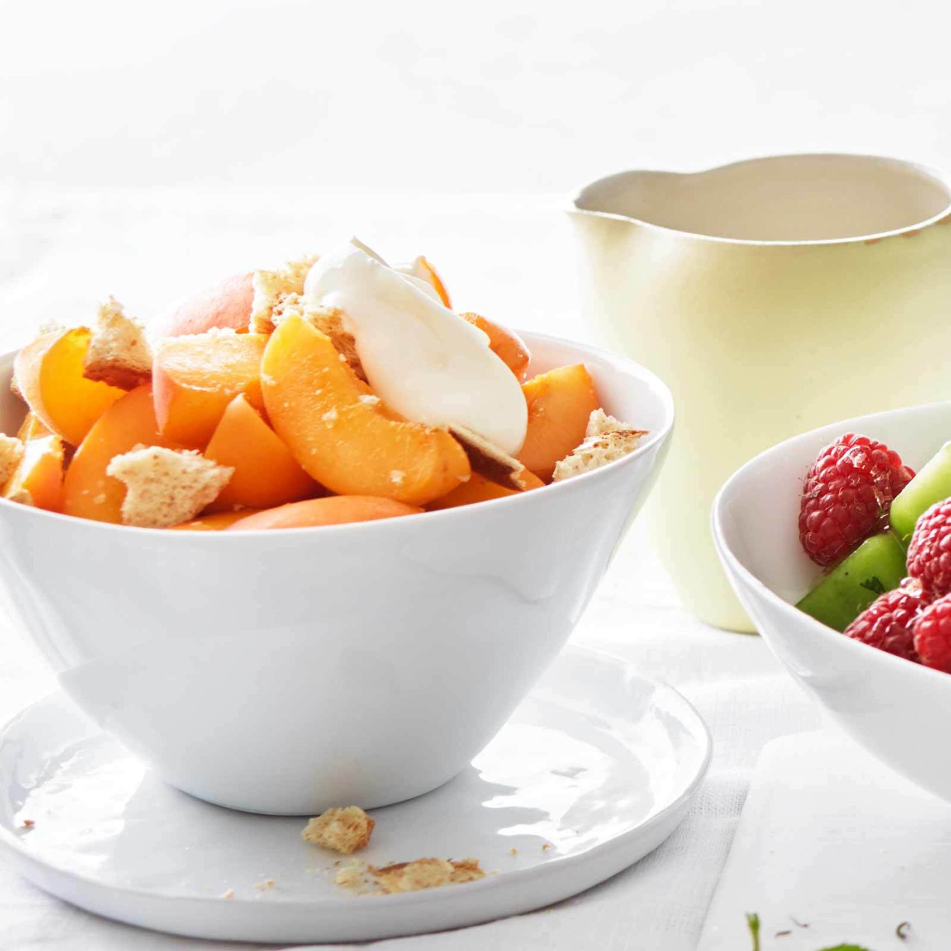 Abricots et crème acidulée
