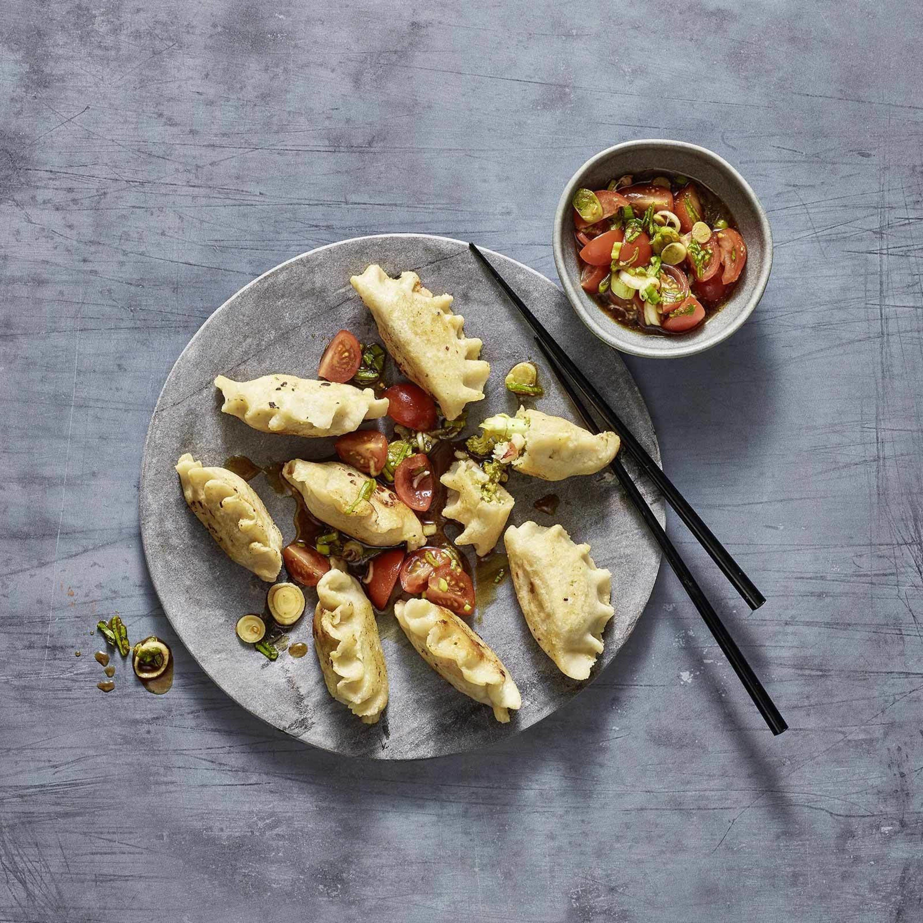 Glutenfreie Dumplings mit Crevetten-Broccolifüllung