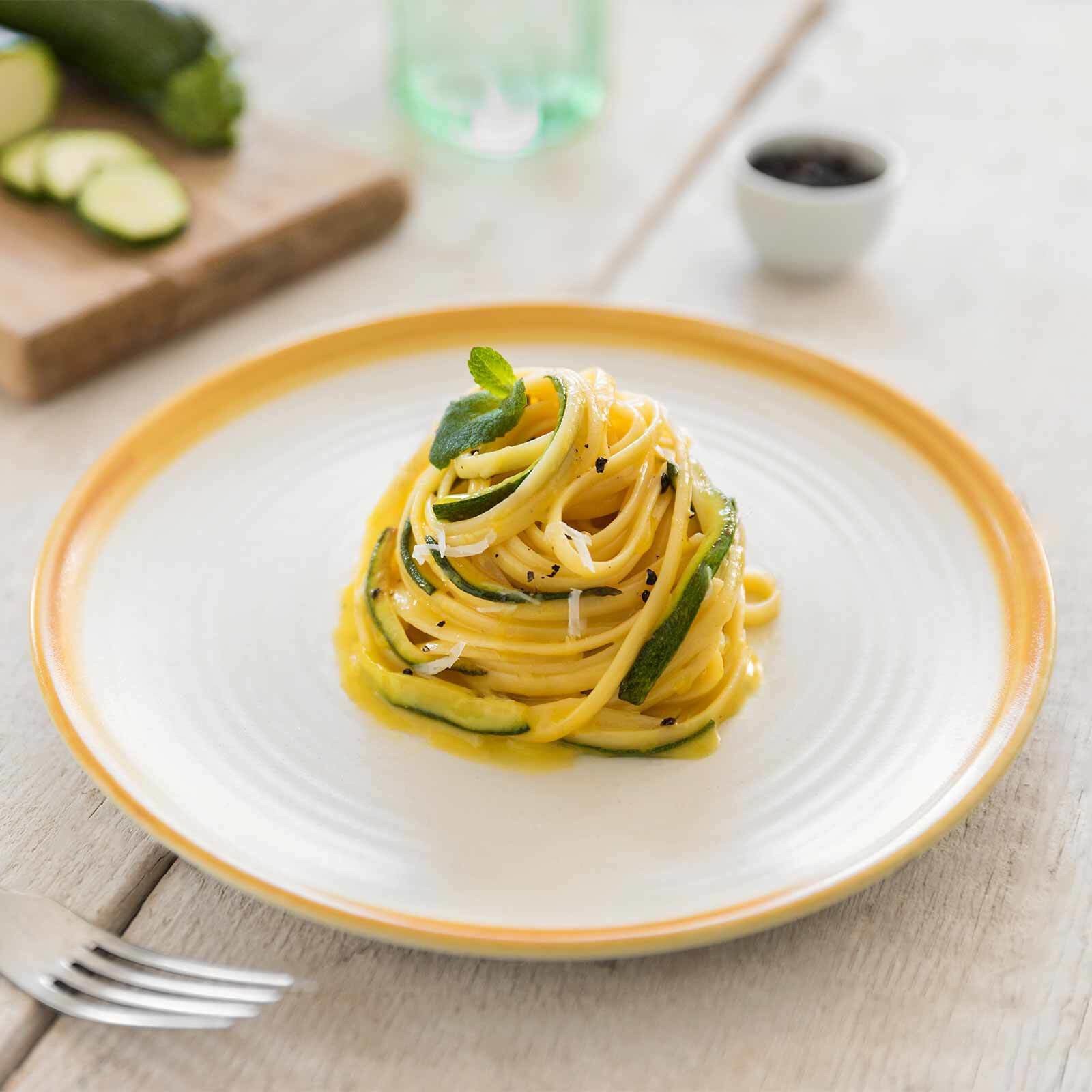 Bavette Carbonara mit Zucchini
