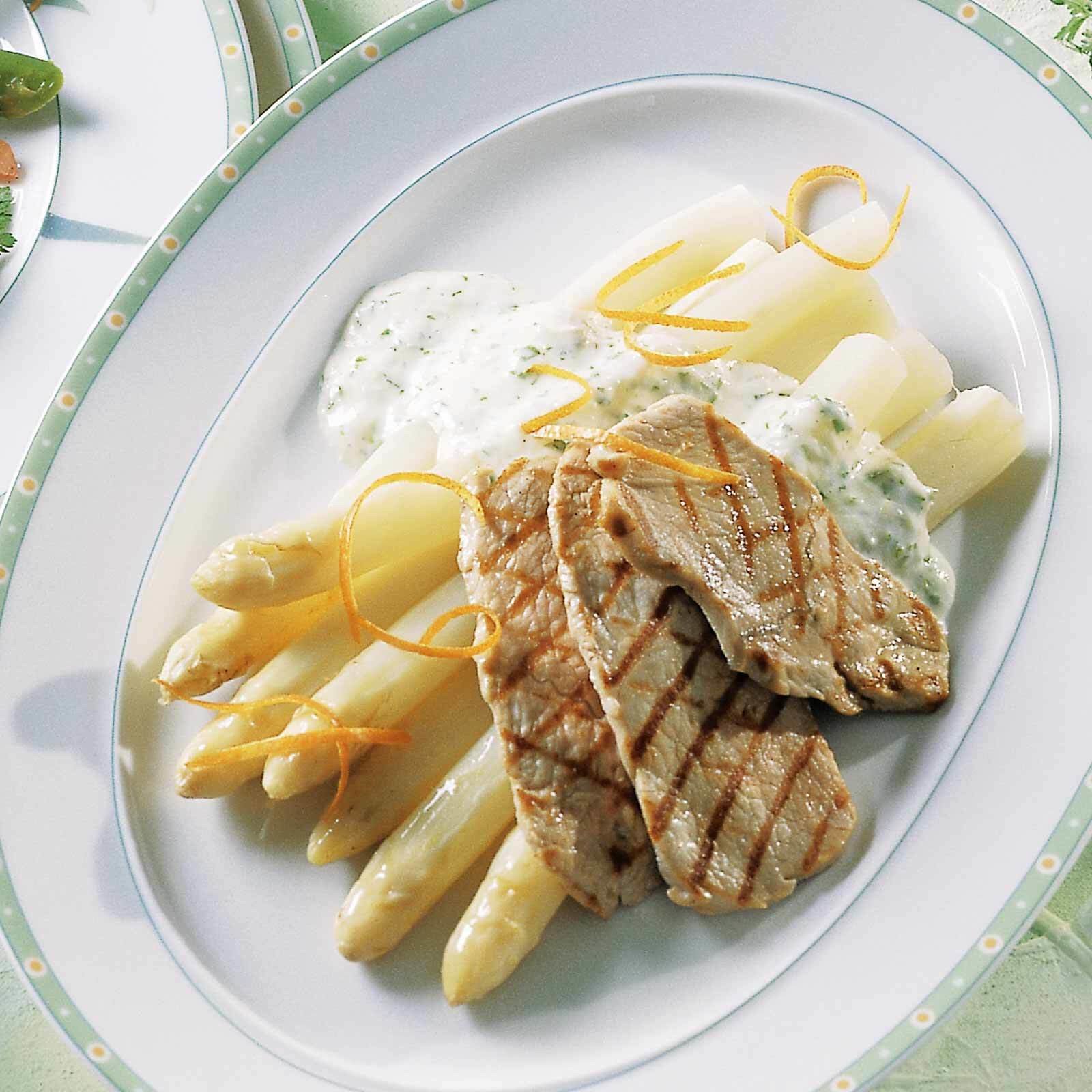Spargeln mit Kalbsplätzli