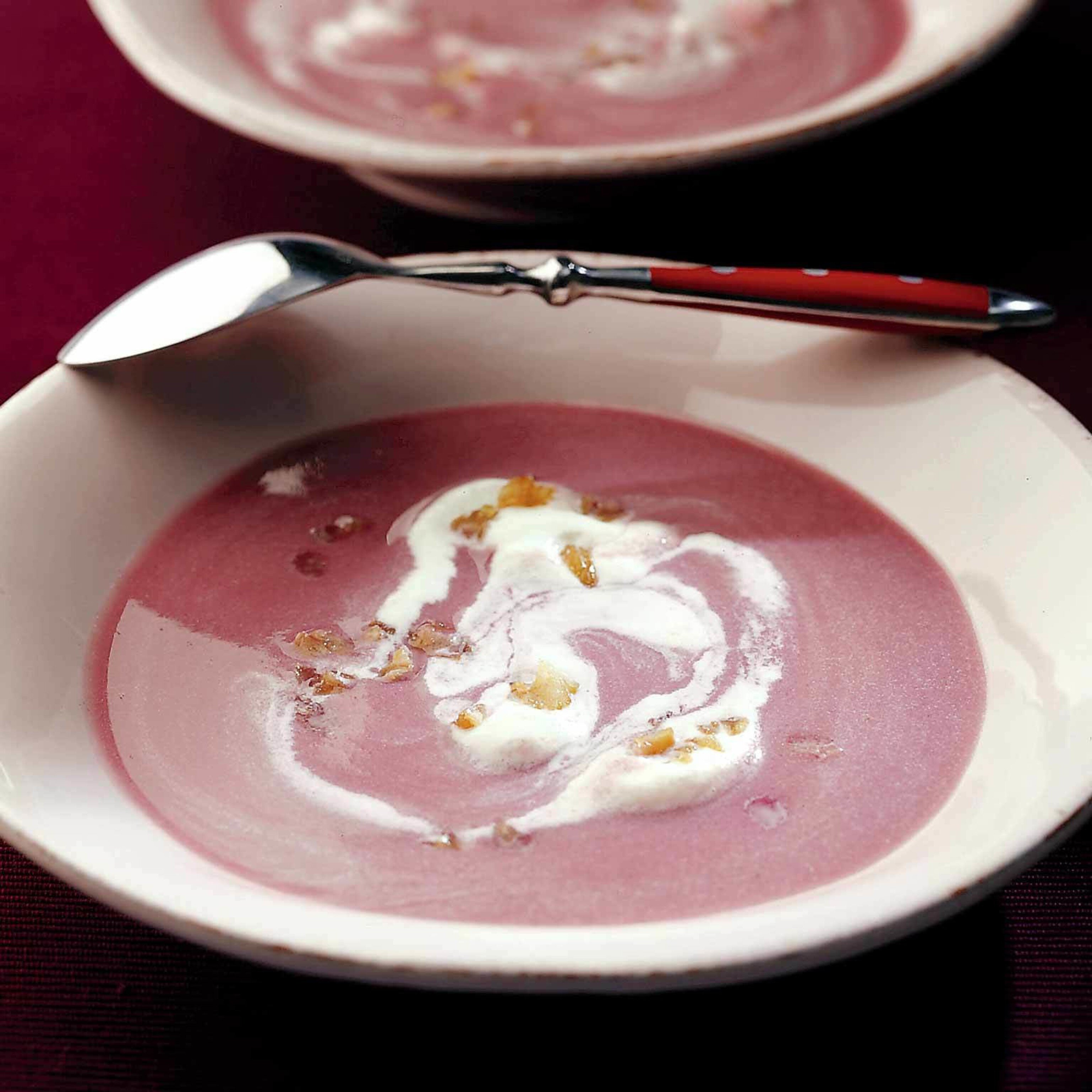 Rotkabis-Kastanien-Suppe
