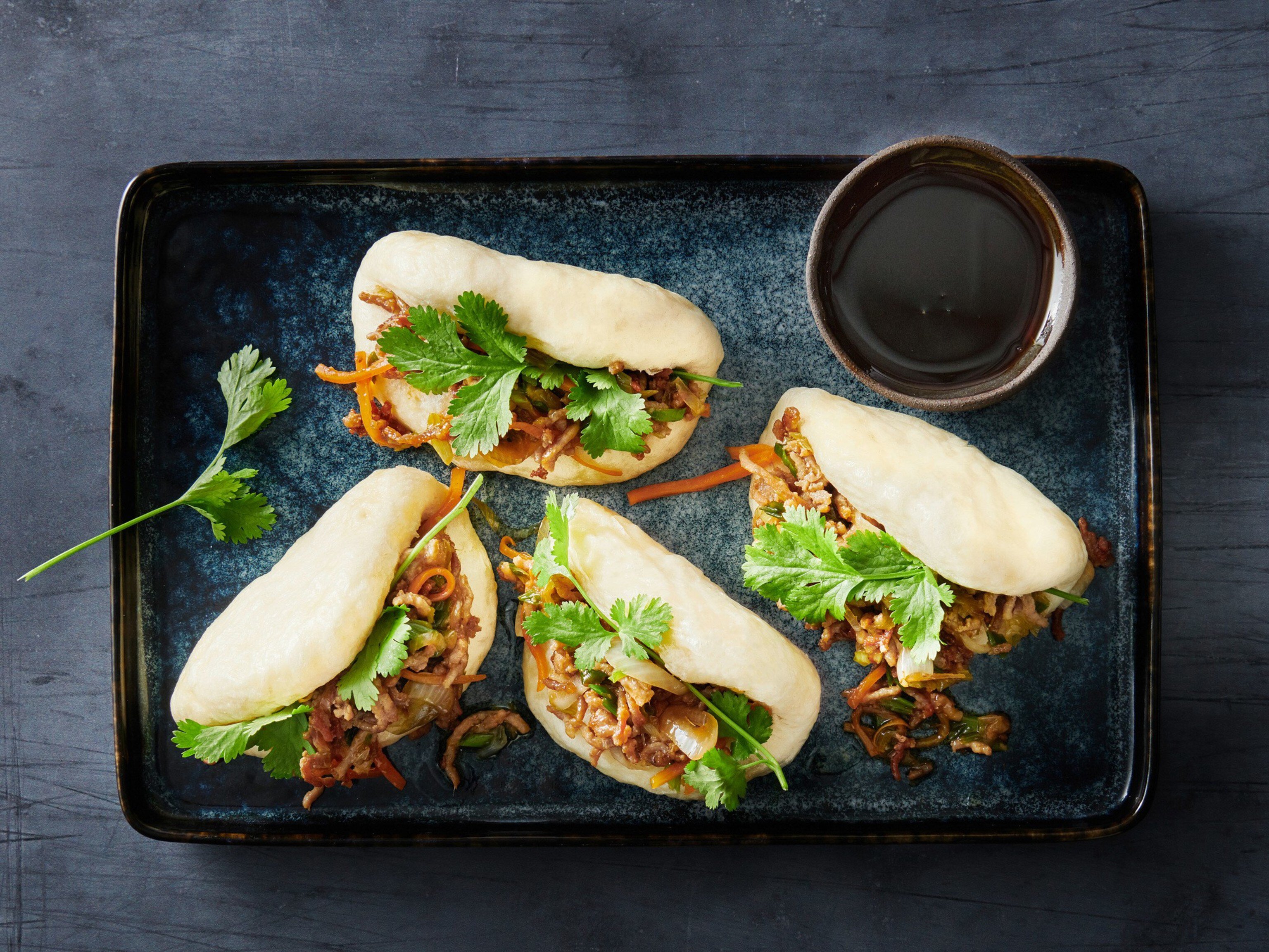 Bao Buns mit Hackfleisch