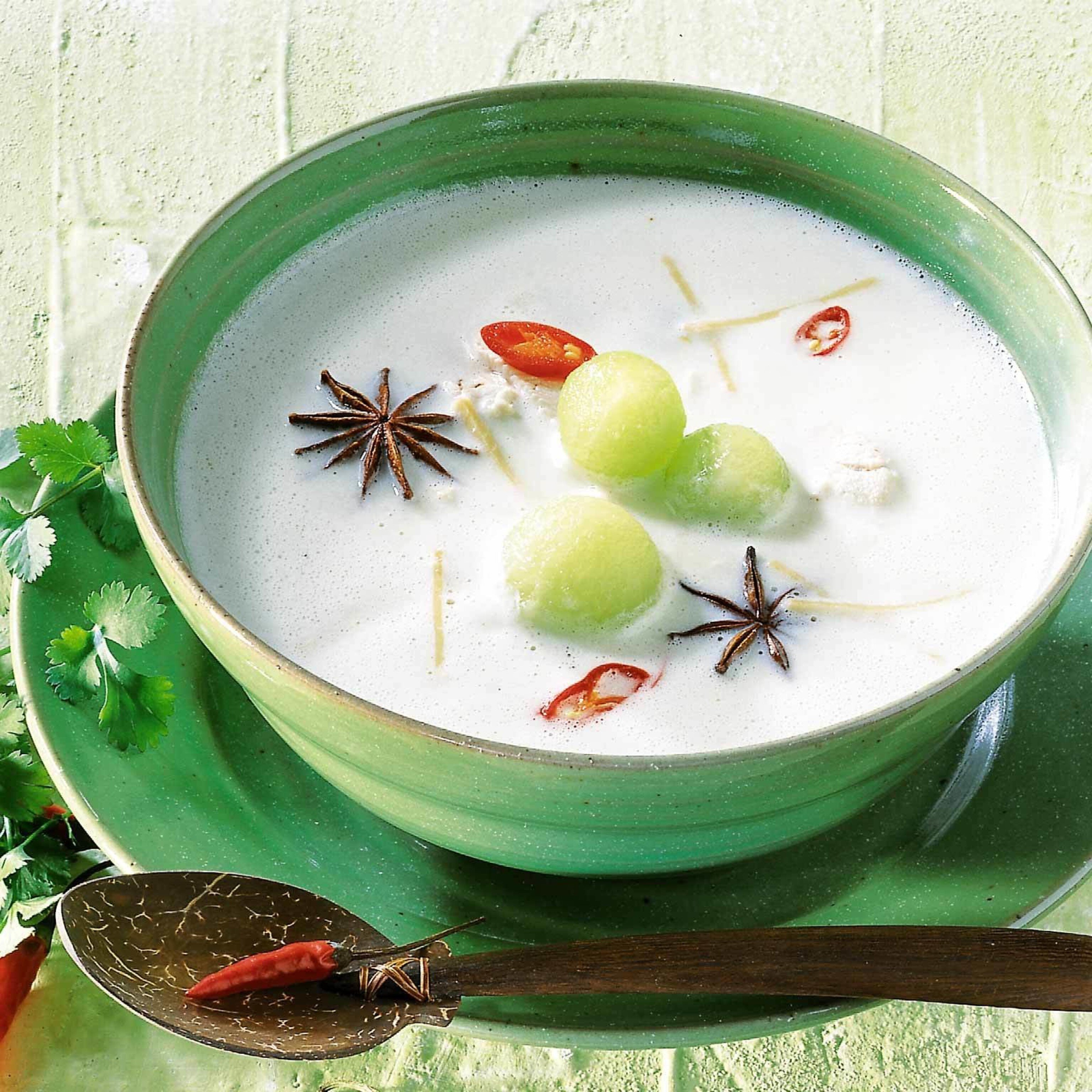 Melonensuppe mit Poulet