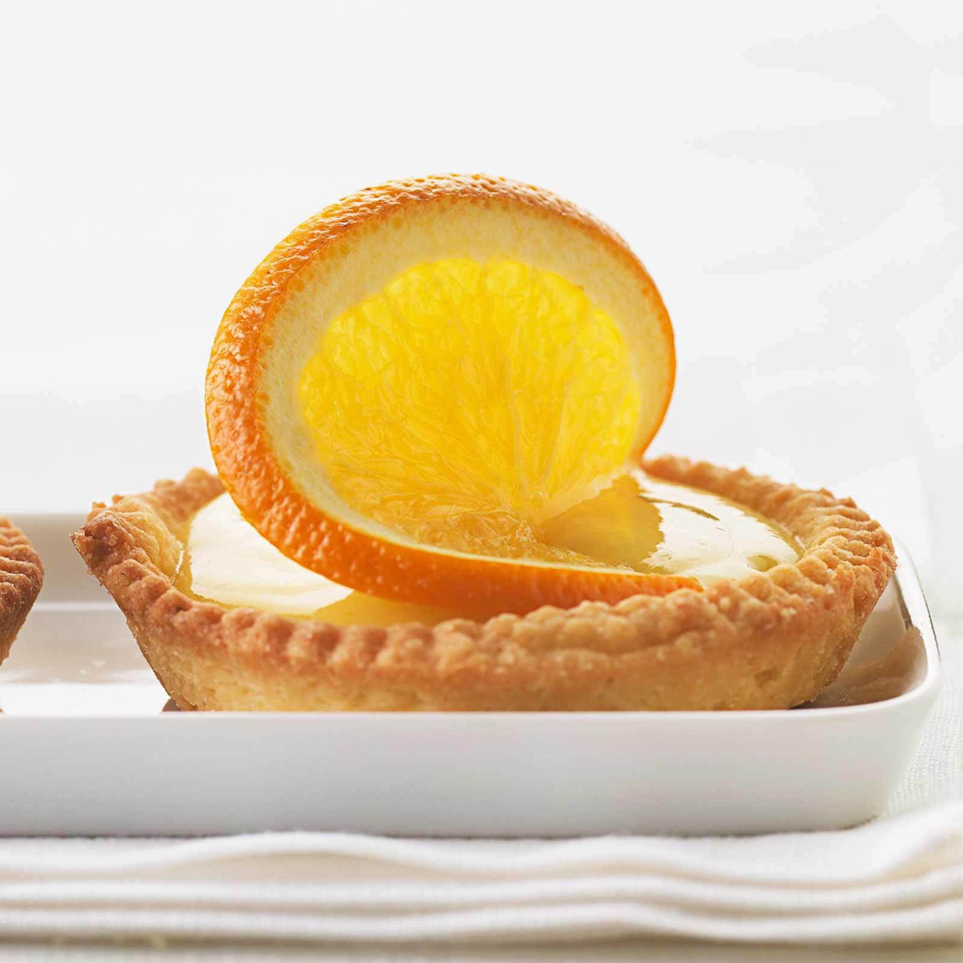 Orangen-Curd-Törtchen