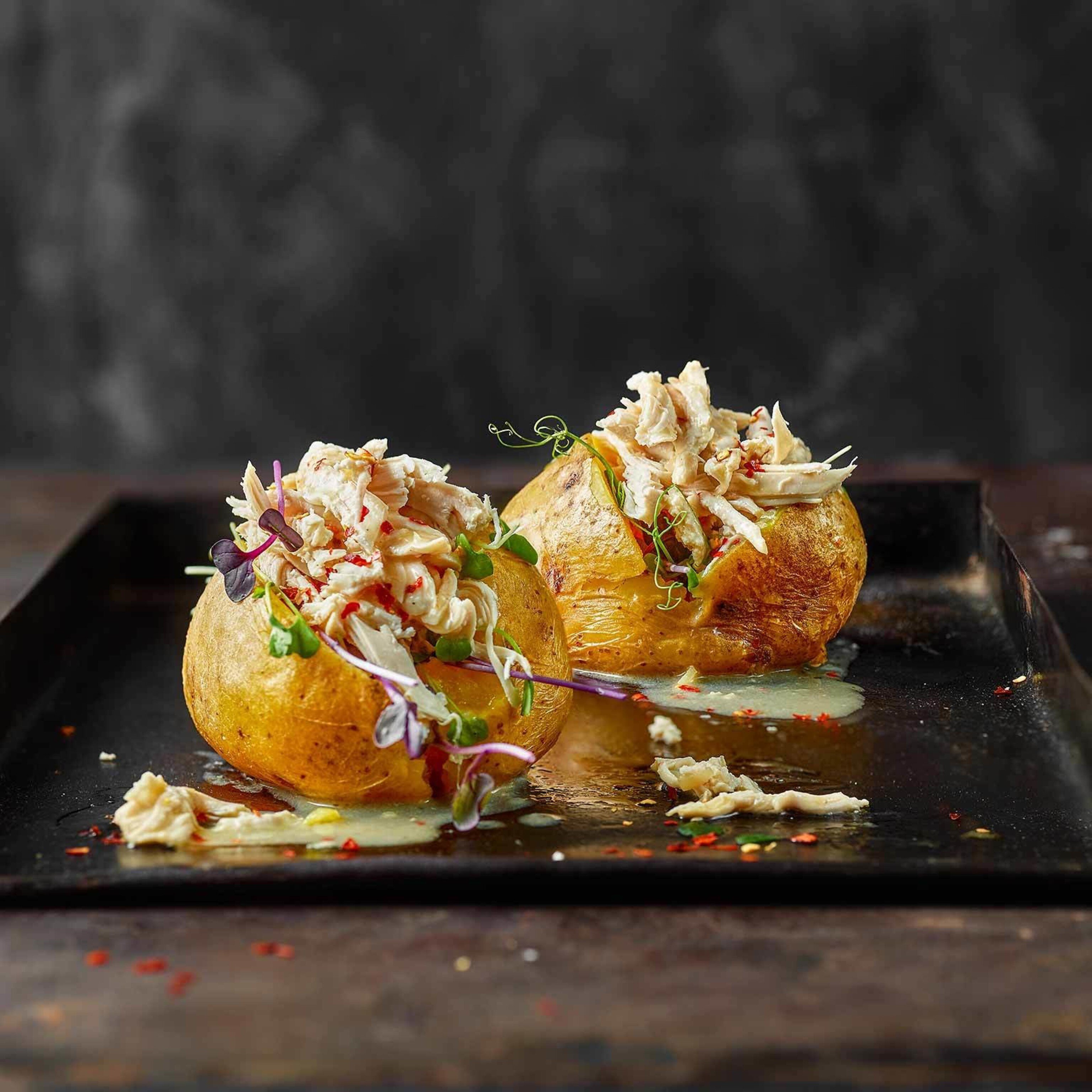 Pulled Chicken mit Baked Potatoes