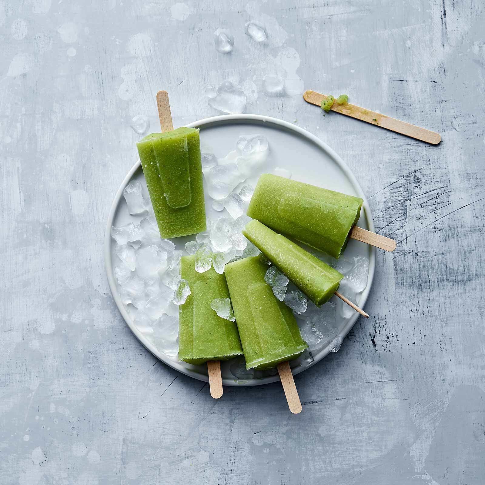 Bâtonnets glacés à la pomme et au concombre