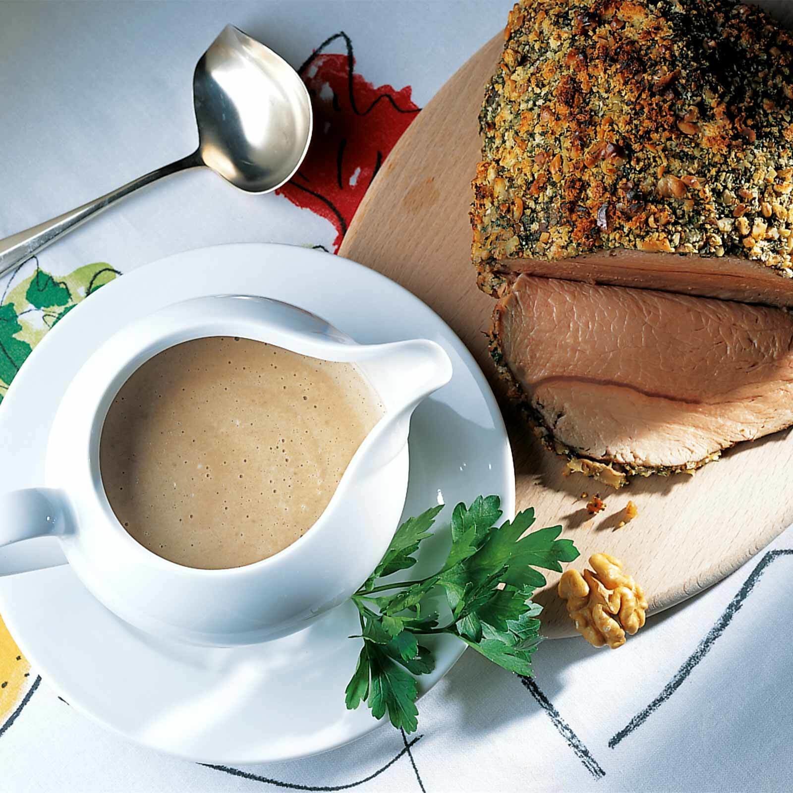 Kalbsbraten mit Baumnussauce