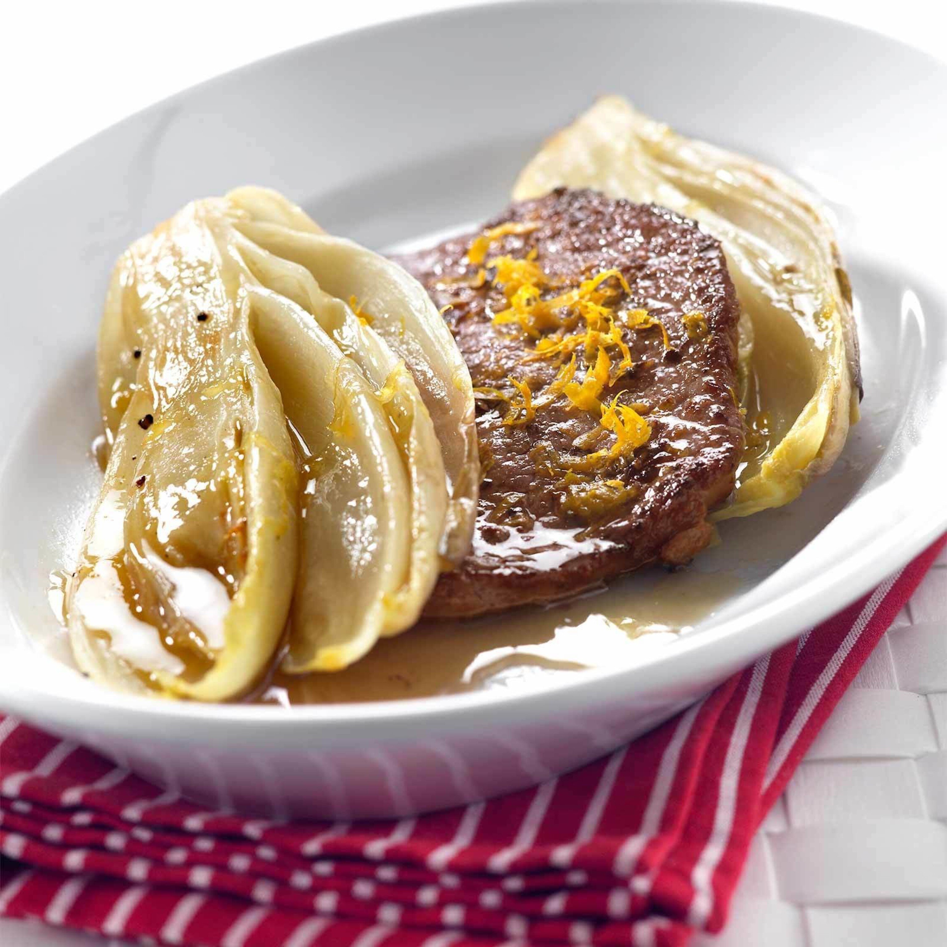 Escalope de boeuf sur endive à l’orange
