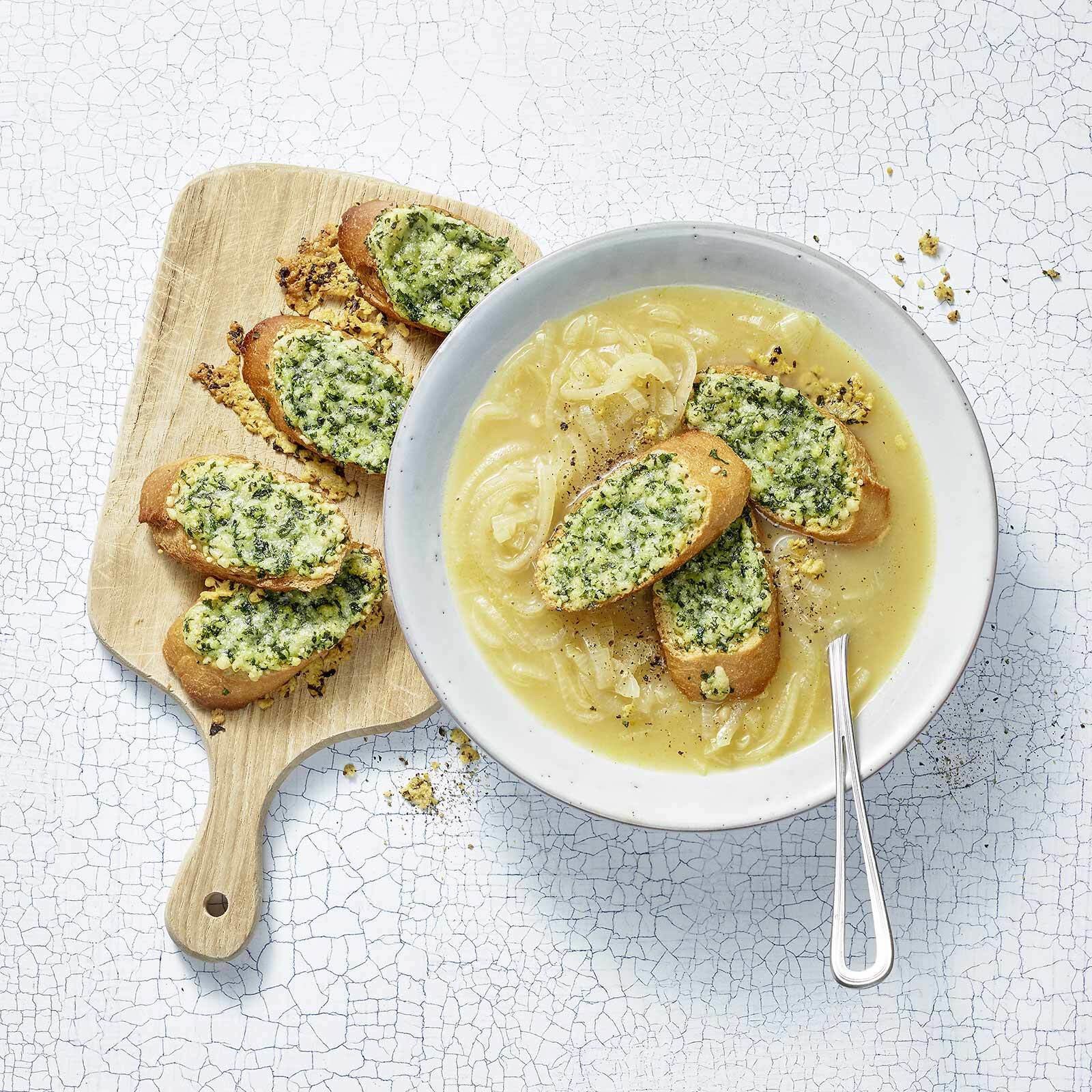 Zwiebelsuppe