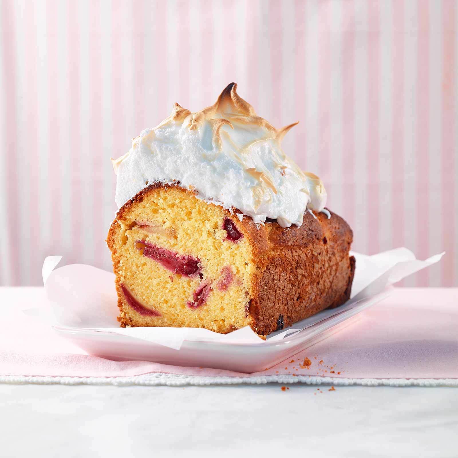 Pflaumen-Meringue-Cake