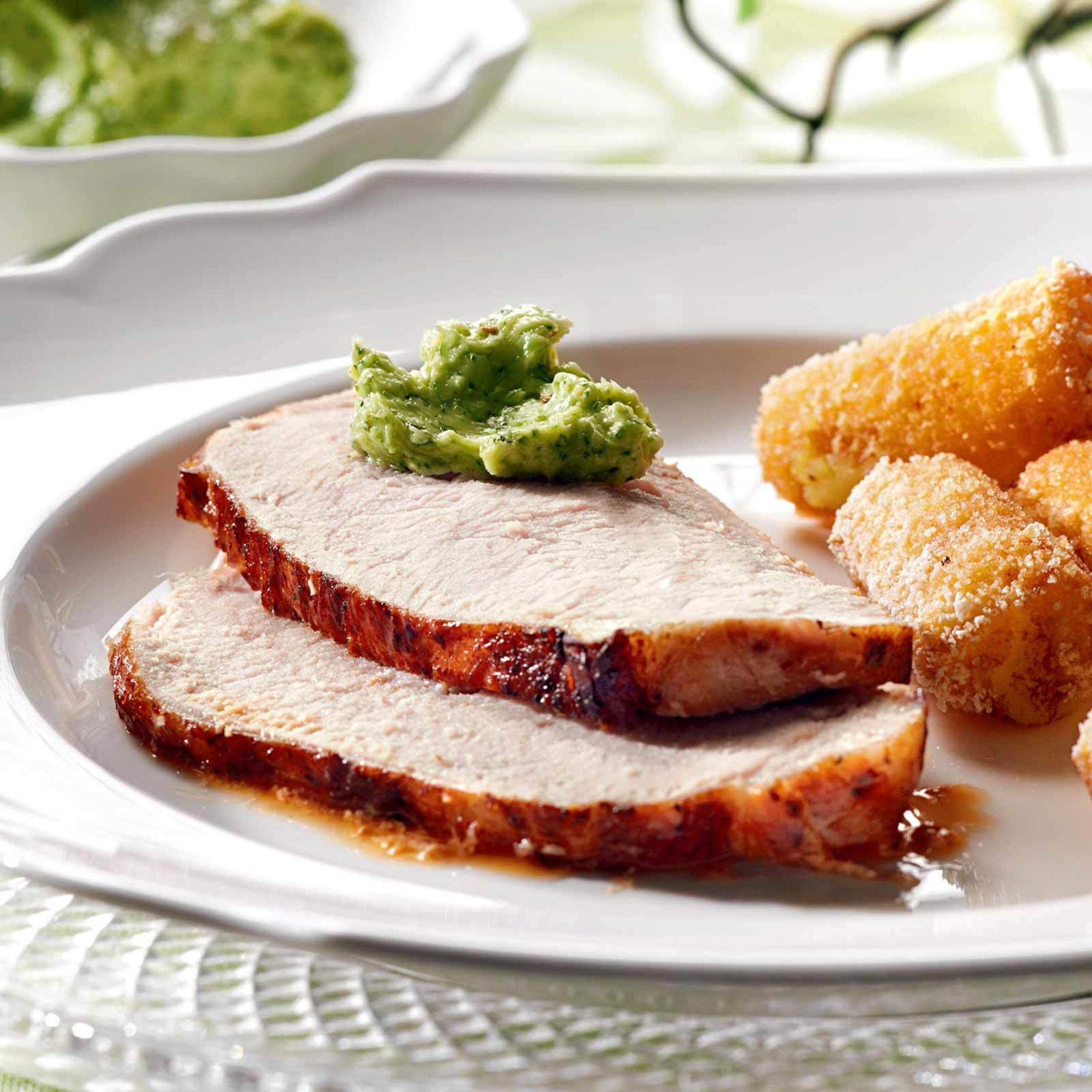 Schweinsbraten mit Kressebutter
