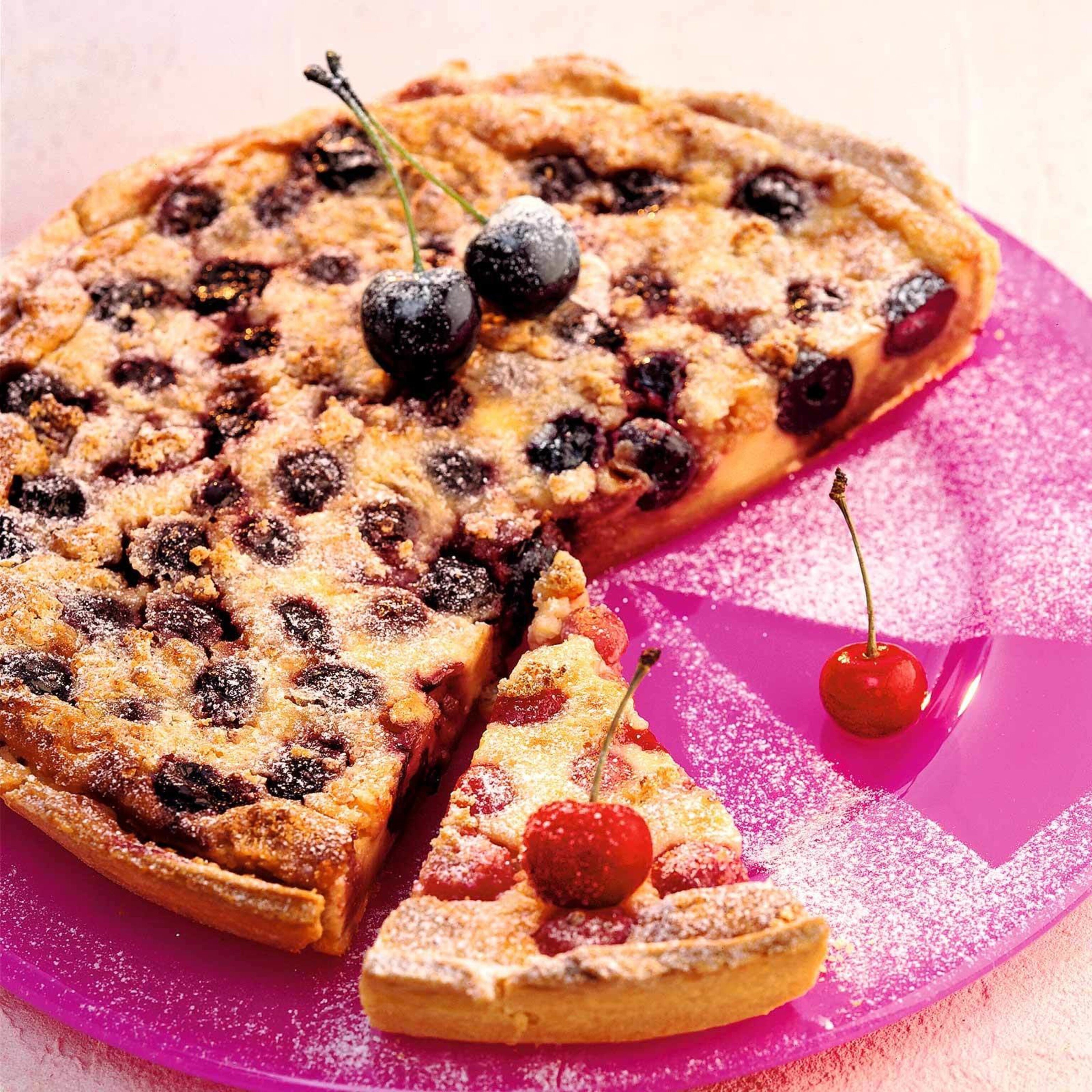 Tarte aux cerises et amarettis