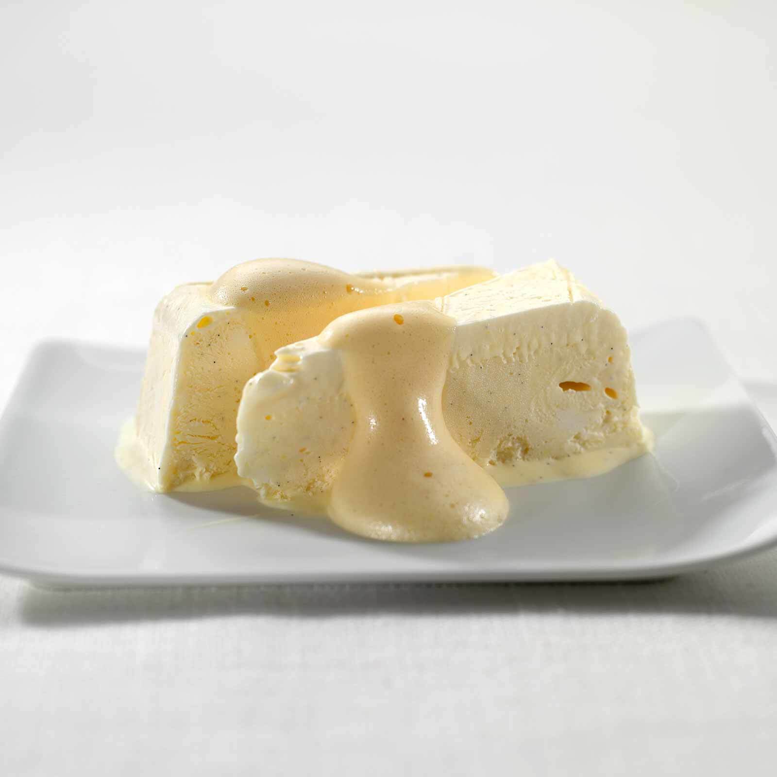 Vanilleparfait mit Sojasabayon