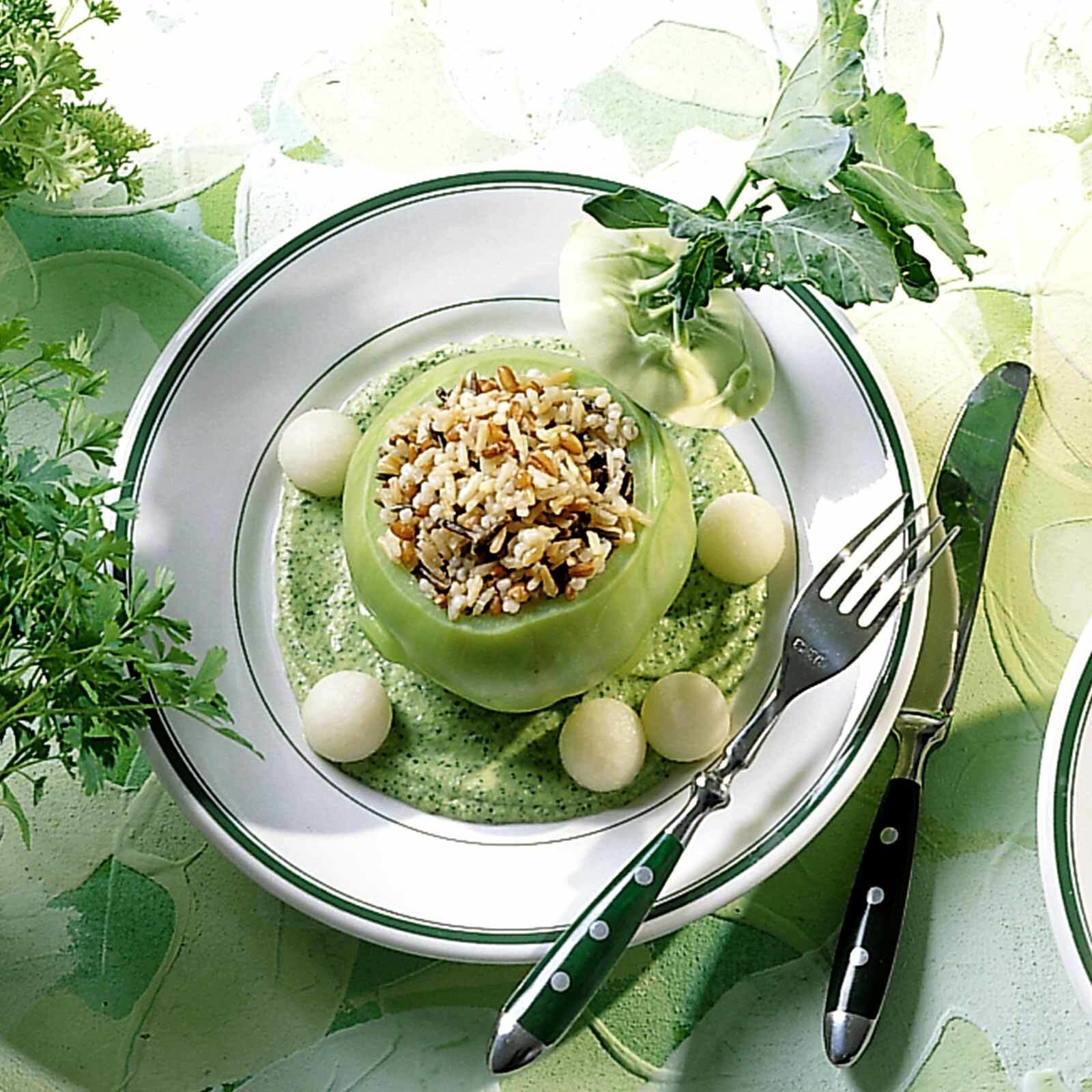 Gefüllte Kohlrabi mit Getreide-Risotto