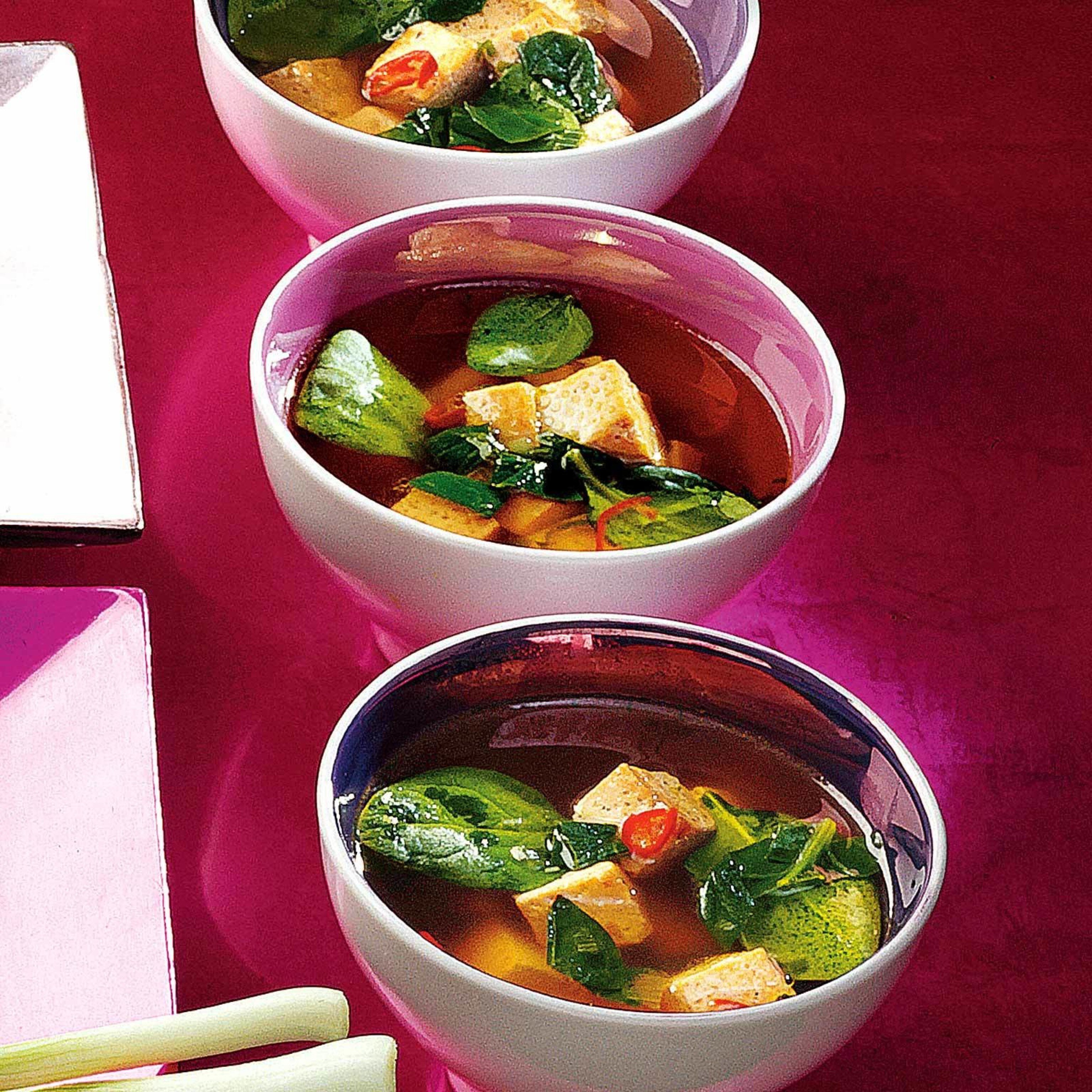 Frühlingsspinat-Suppe
