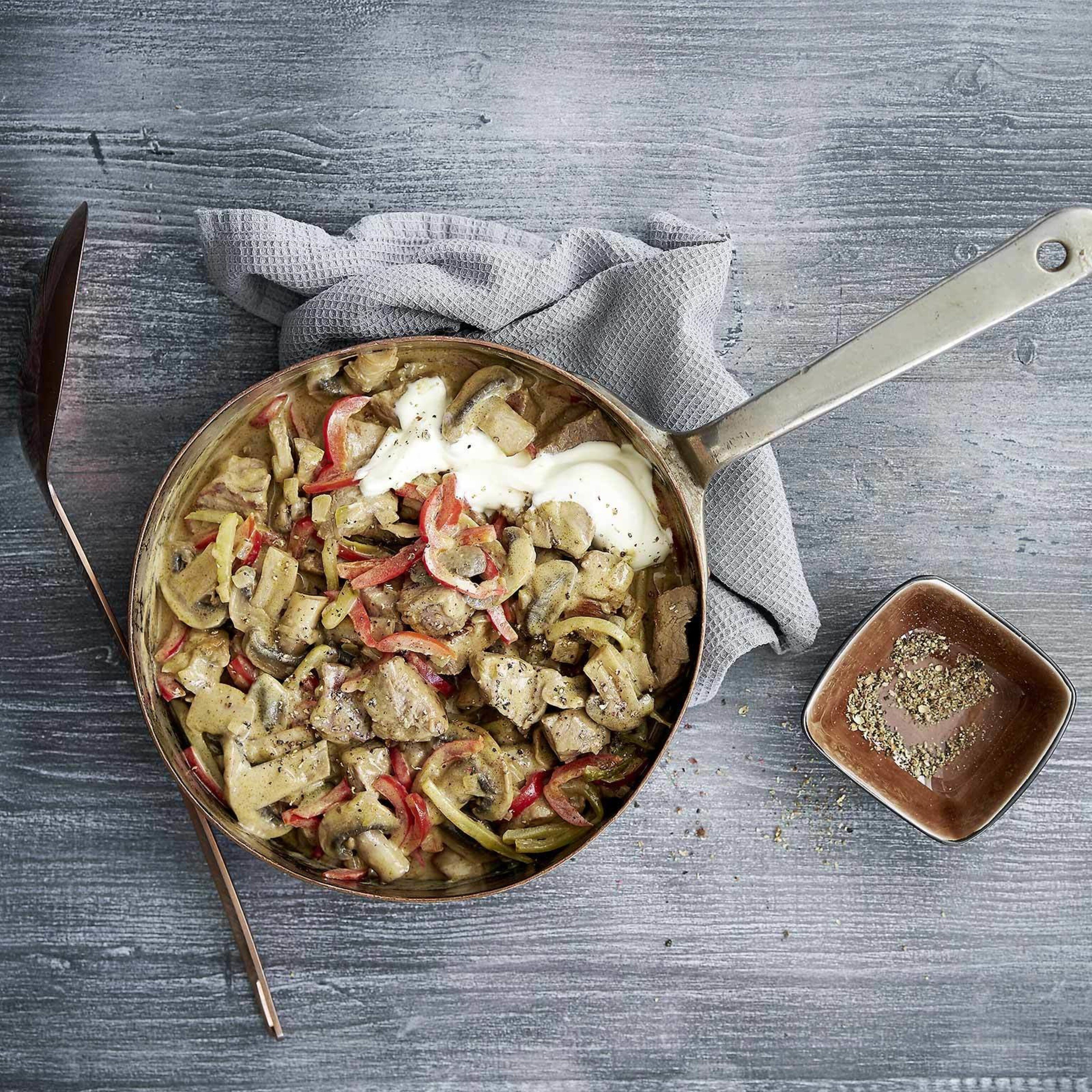 Filetgulasch Stroganoff