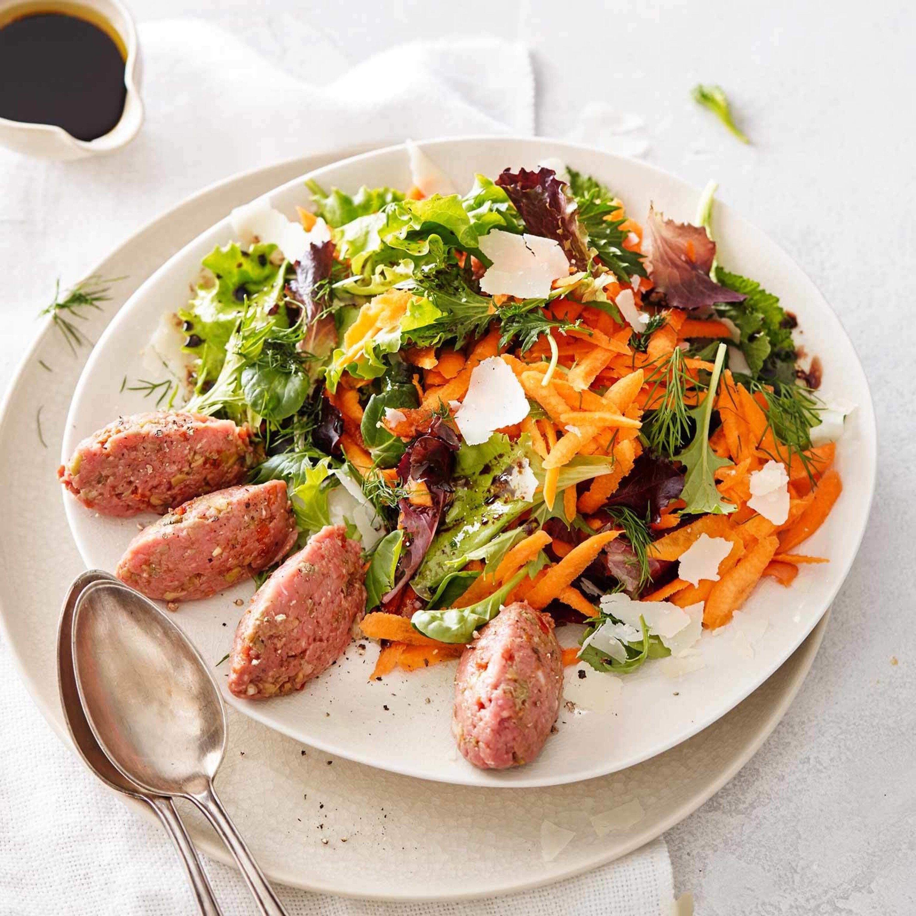 Tartare et salade multicolore