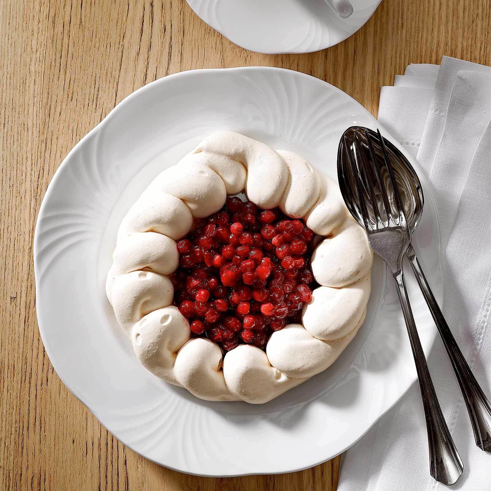 Meringues mit Preiselbeeren