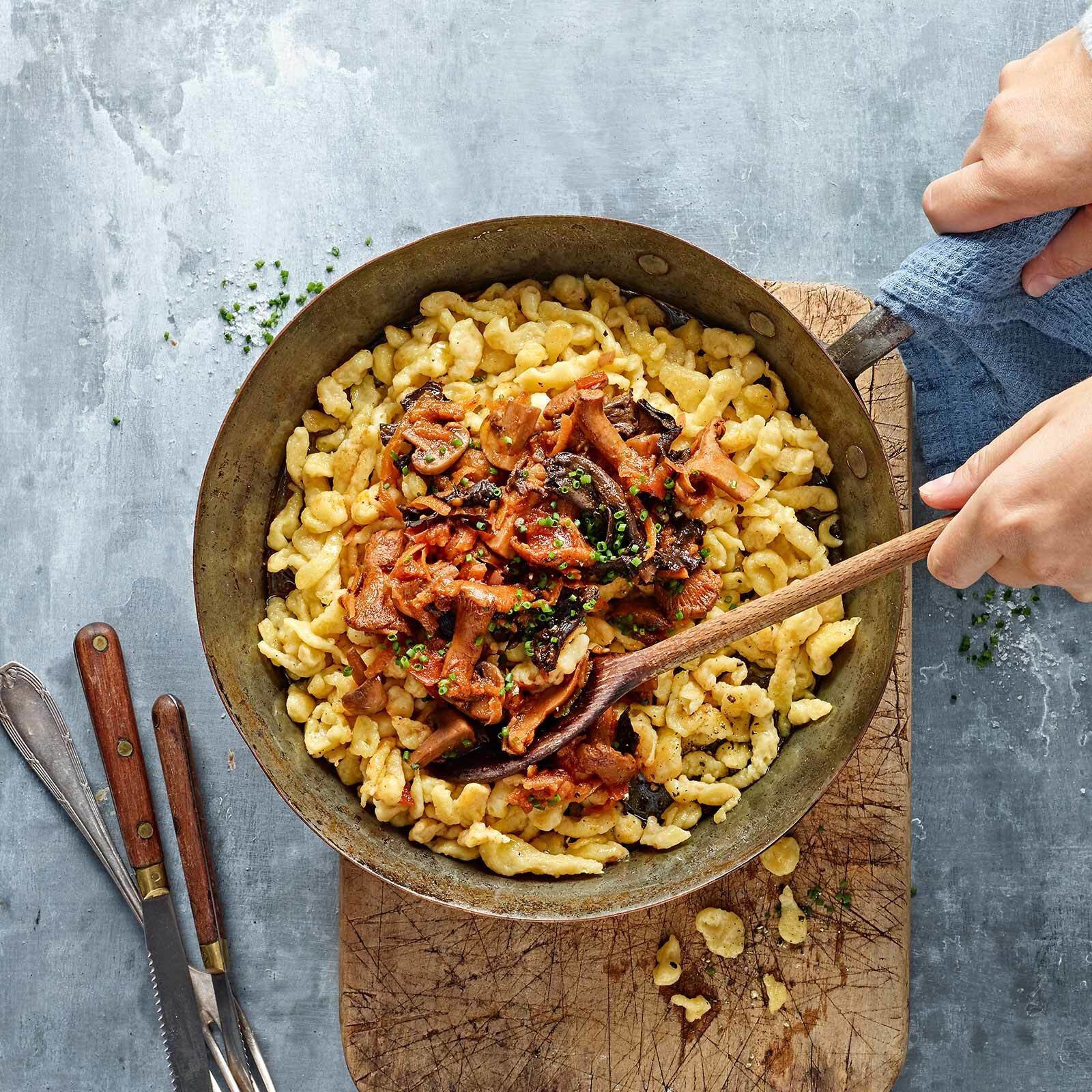Spätzli mit Pilz-Bolognese