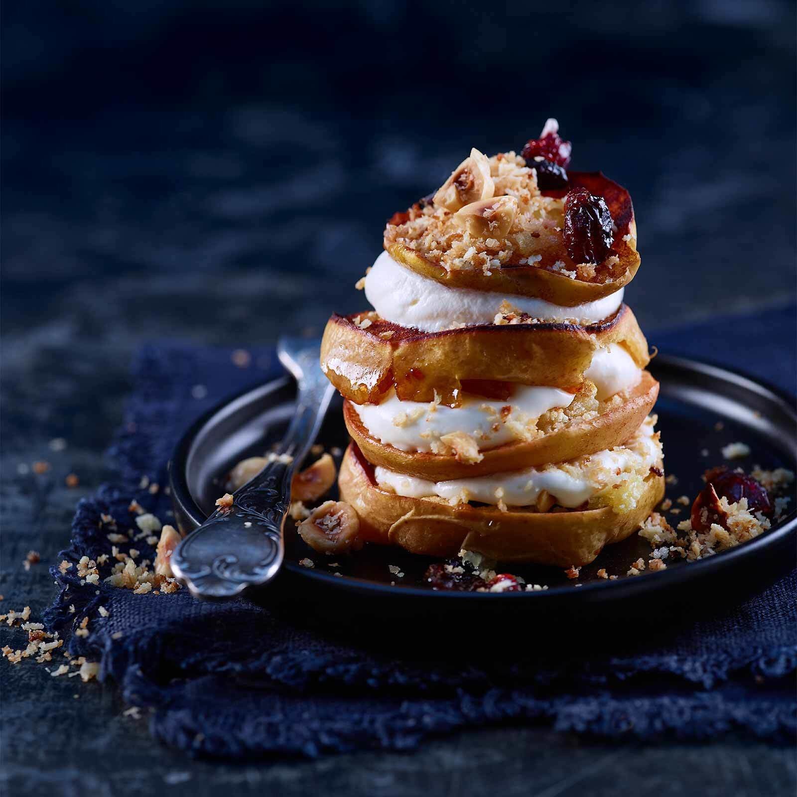 Ofenäpfel mit Haselnuss-Streusel
