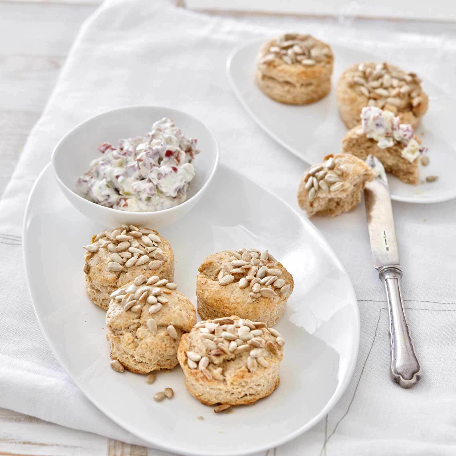 Scones mit Sonnenblumenkernen