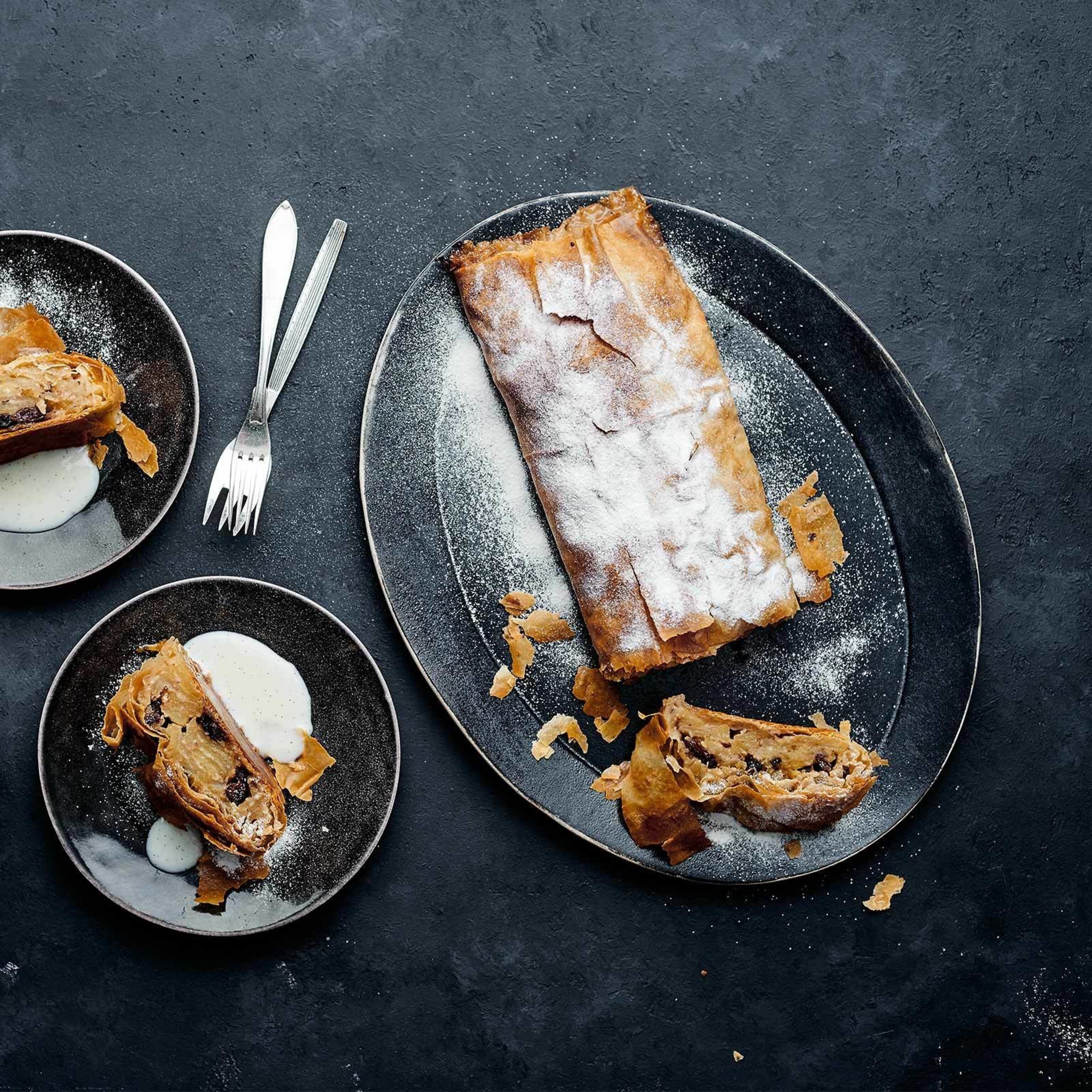 Strudel aux pommes et sauce vanille