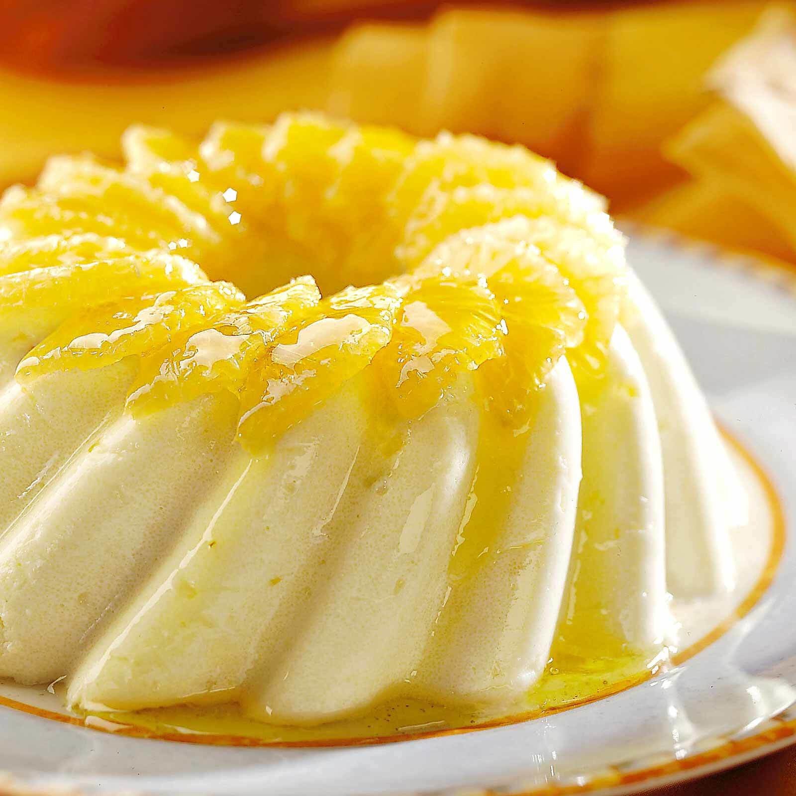 Griessgugelhopf mit Mandarinen