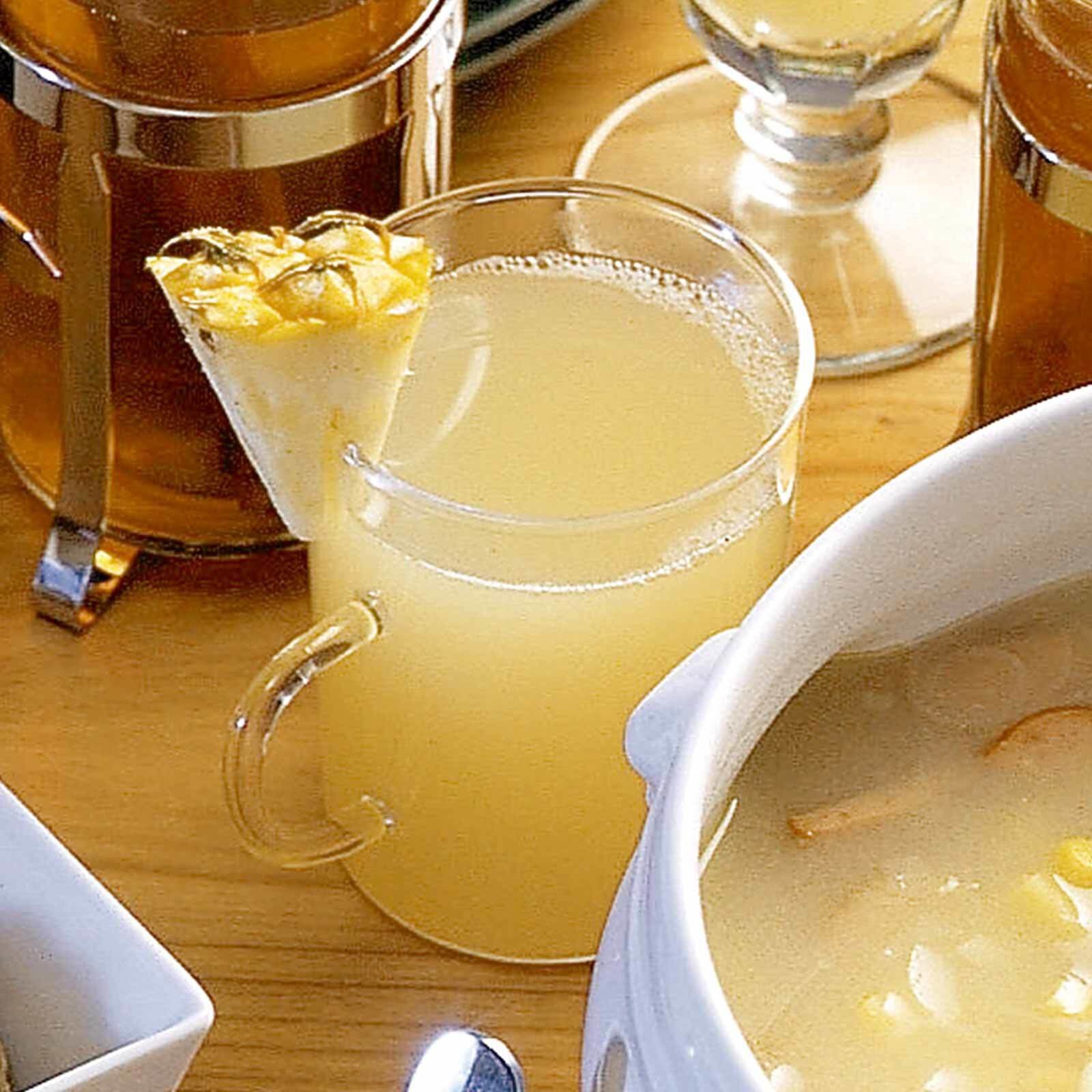 Ananas-Rum-Punsch