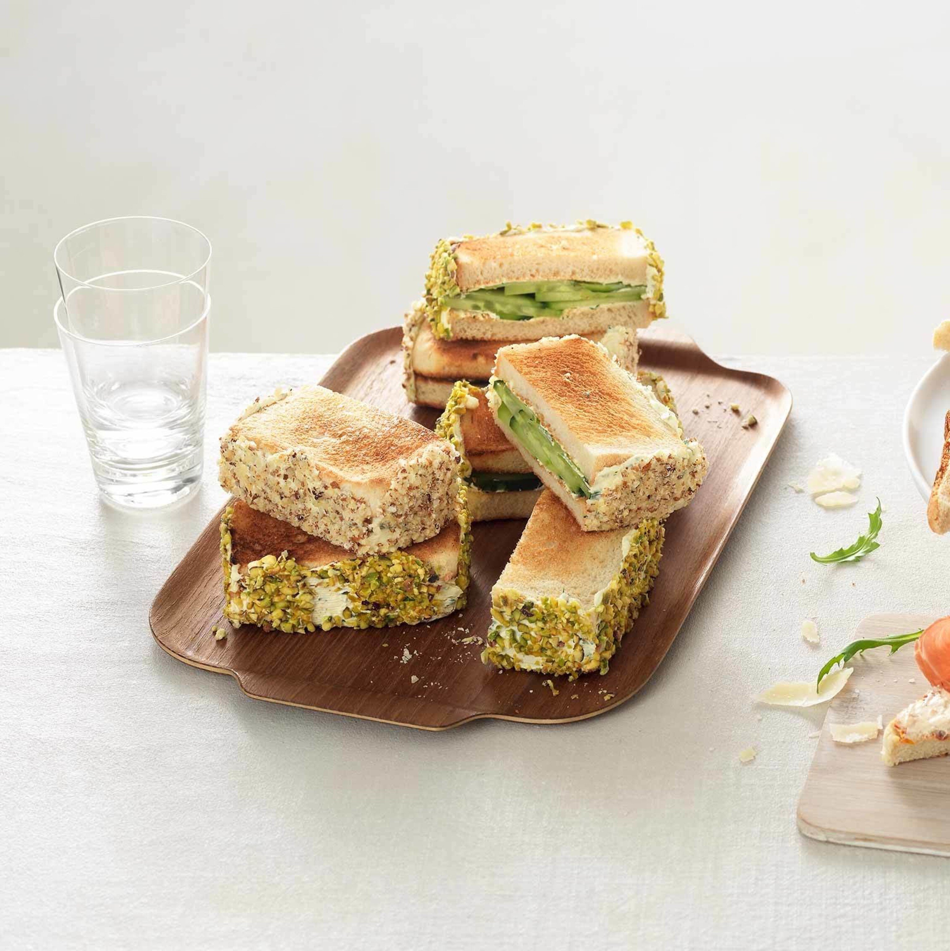 Gurken-Toasts deluxe