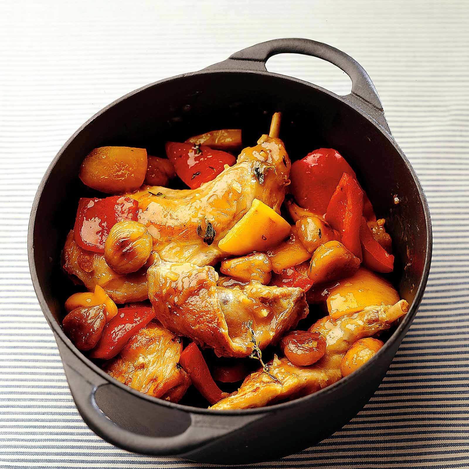 Kaninchen mit Kastanien