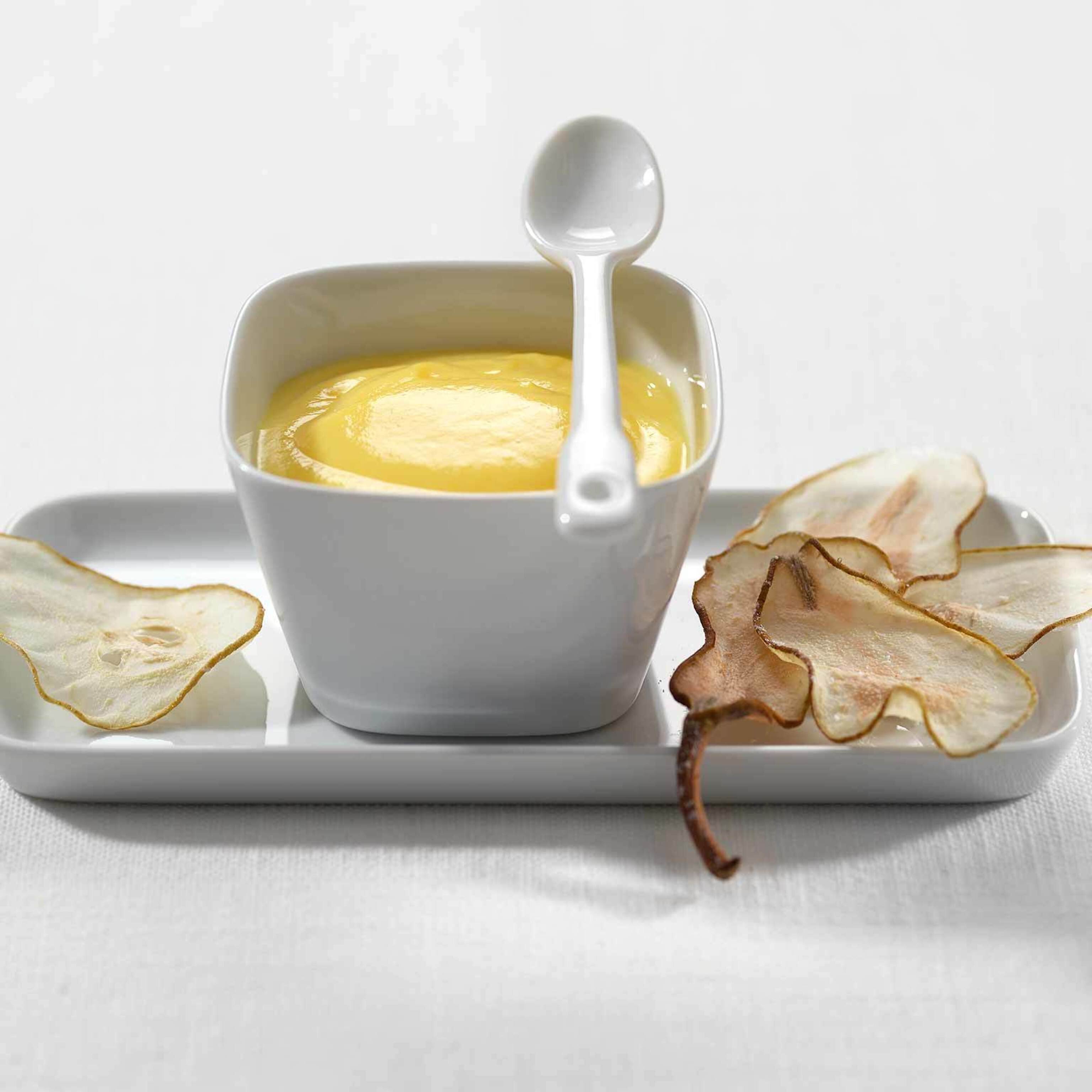 Crème au safran et chips de poires