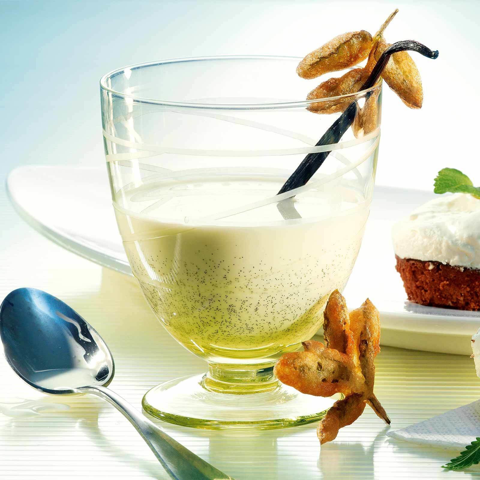 Vanillesüppchen mit Pfefferminz-Müsli