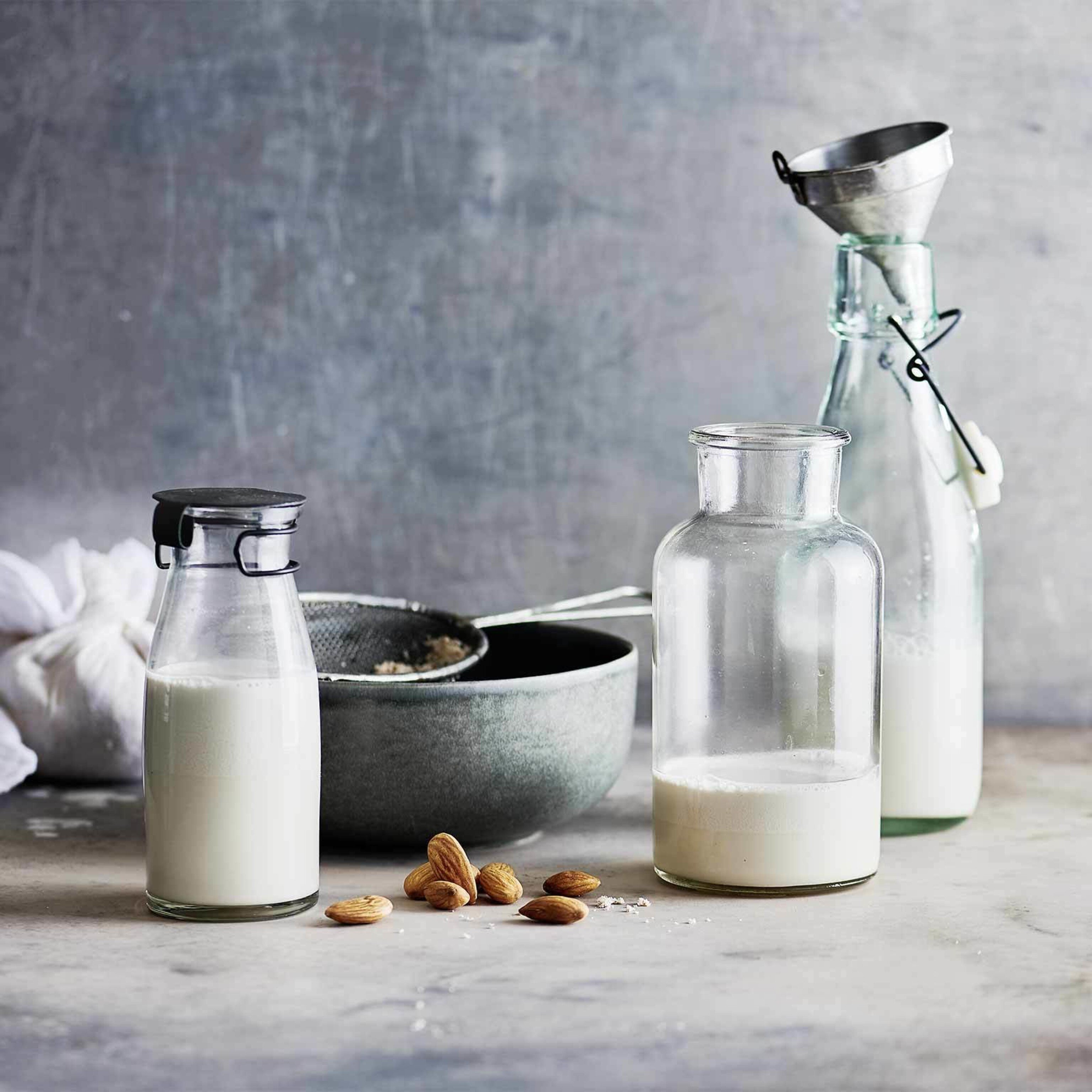 Drink à l’amande végane (lait d’amande)