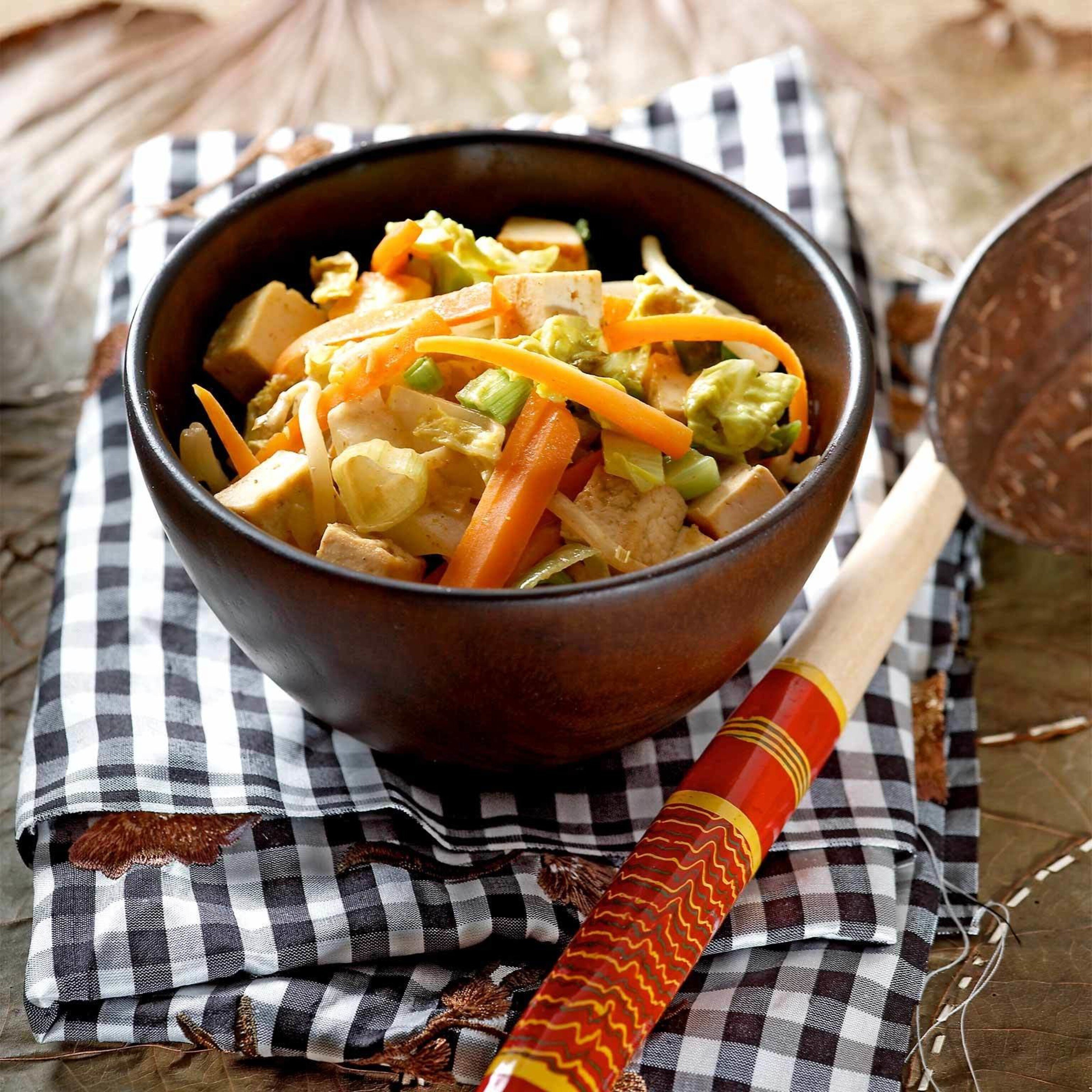 Tofu-Curry mit Gemüse (Kari Tofu)