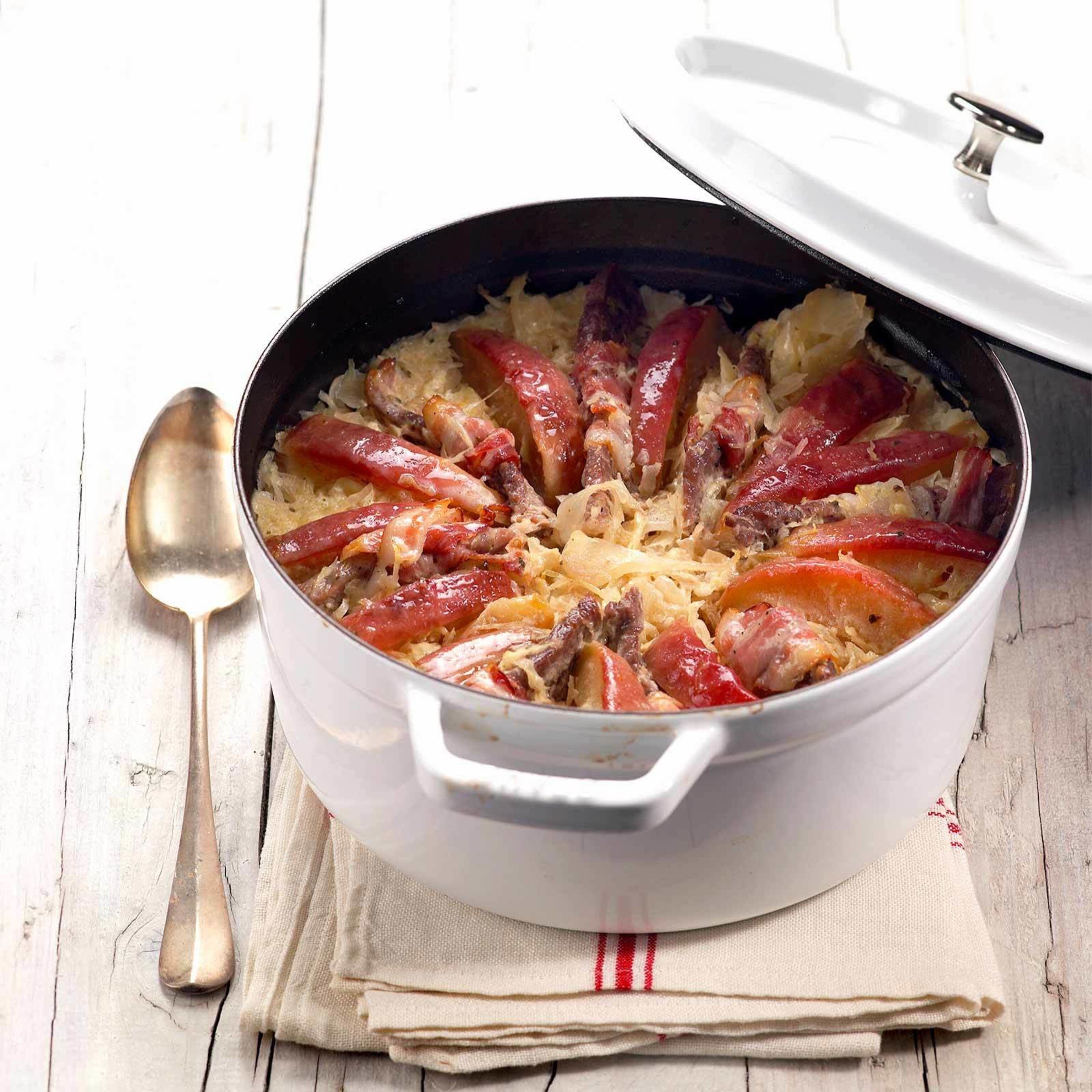 Saftplätzli an Apfel-Sauerkraut
