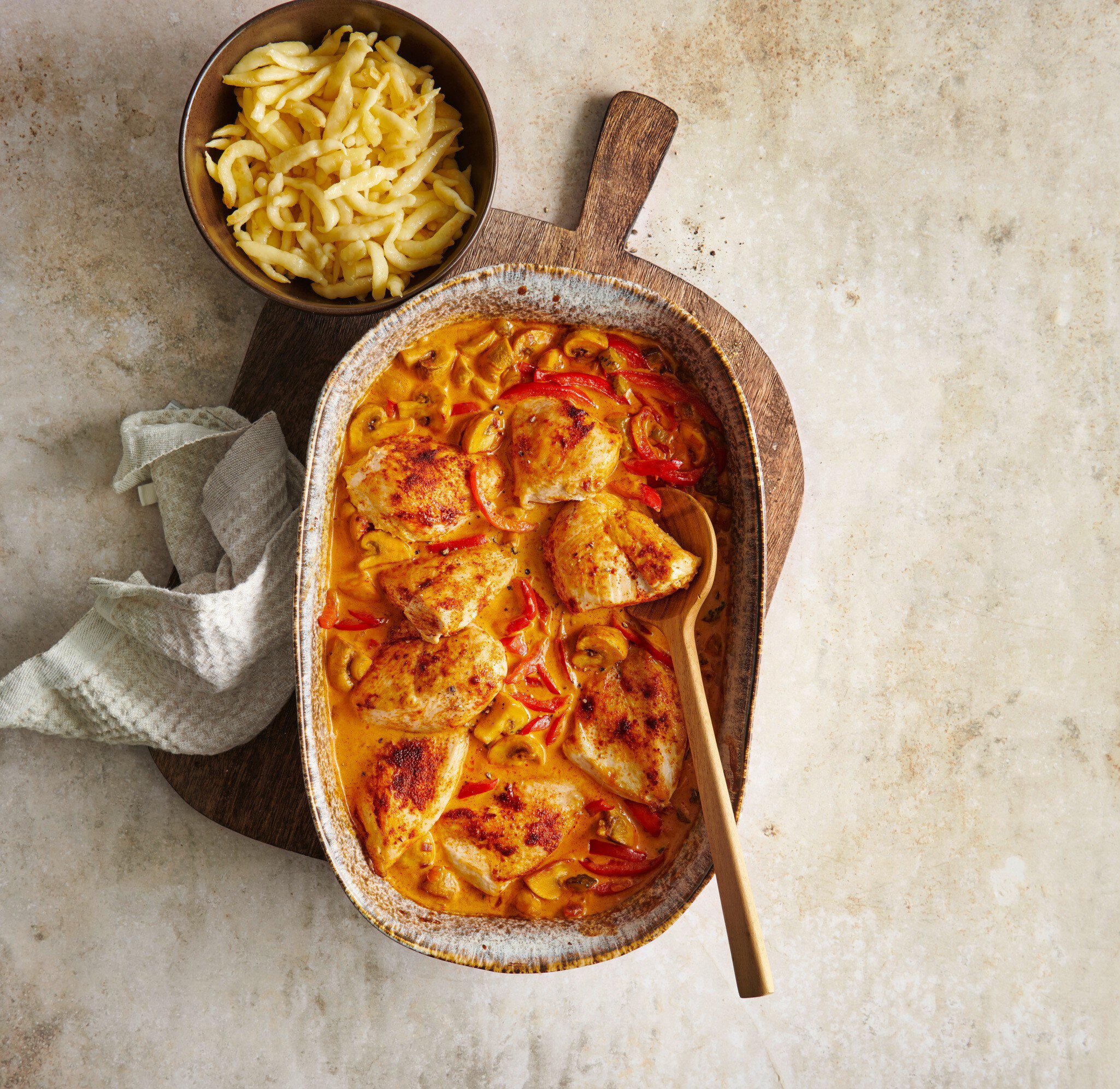 Poulet-Stroganoff aus dem Ofen