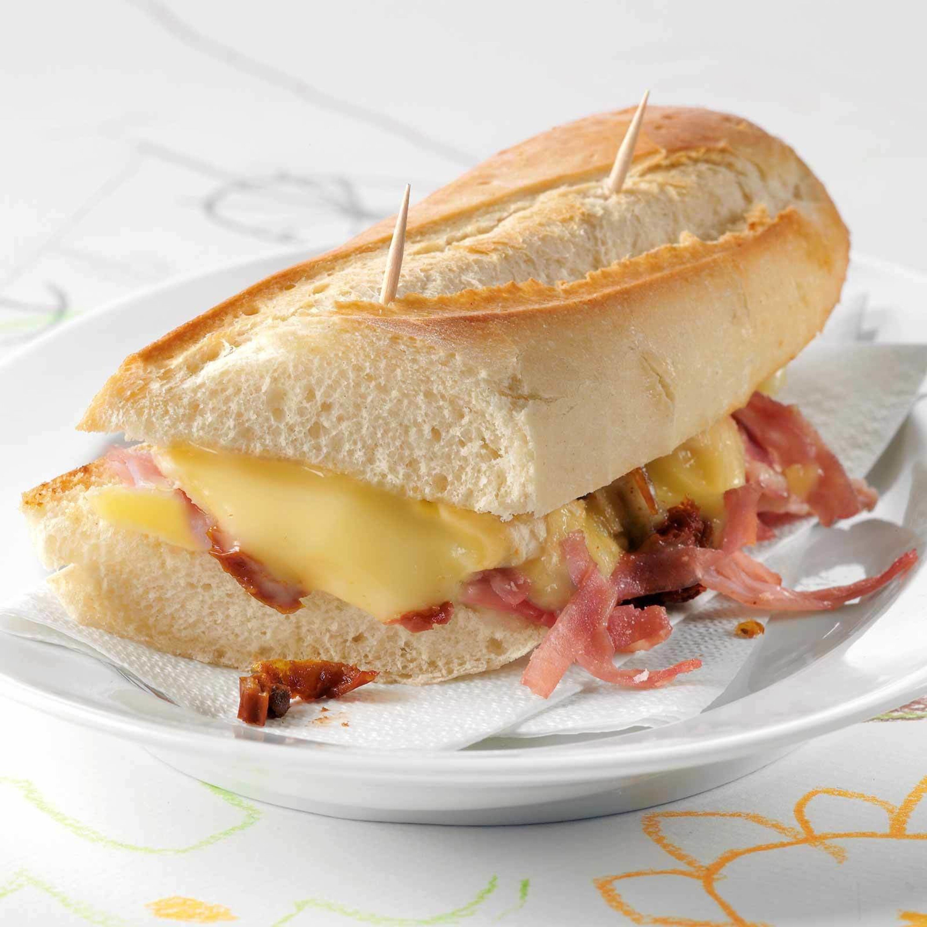 Baguette au fromage