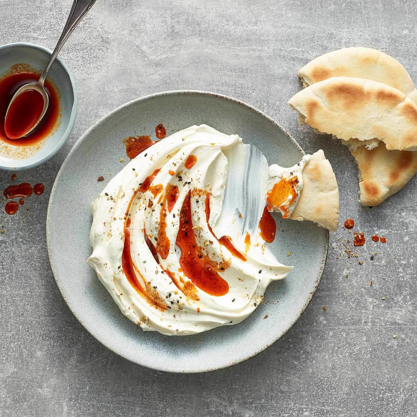 Labneh mit Paprika-Öl
