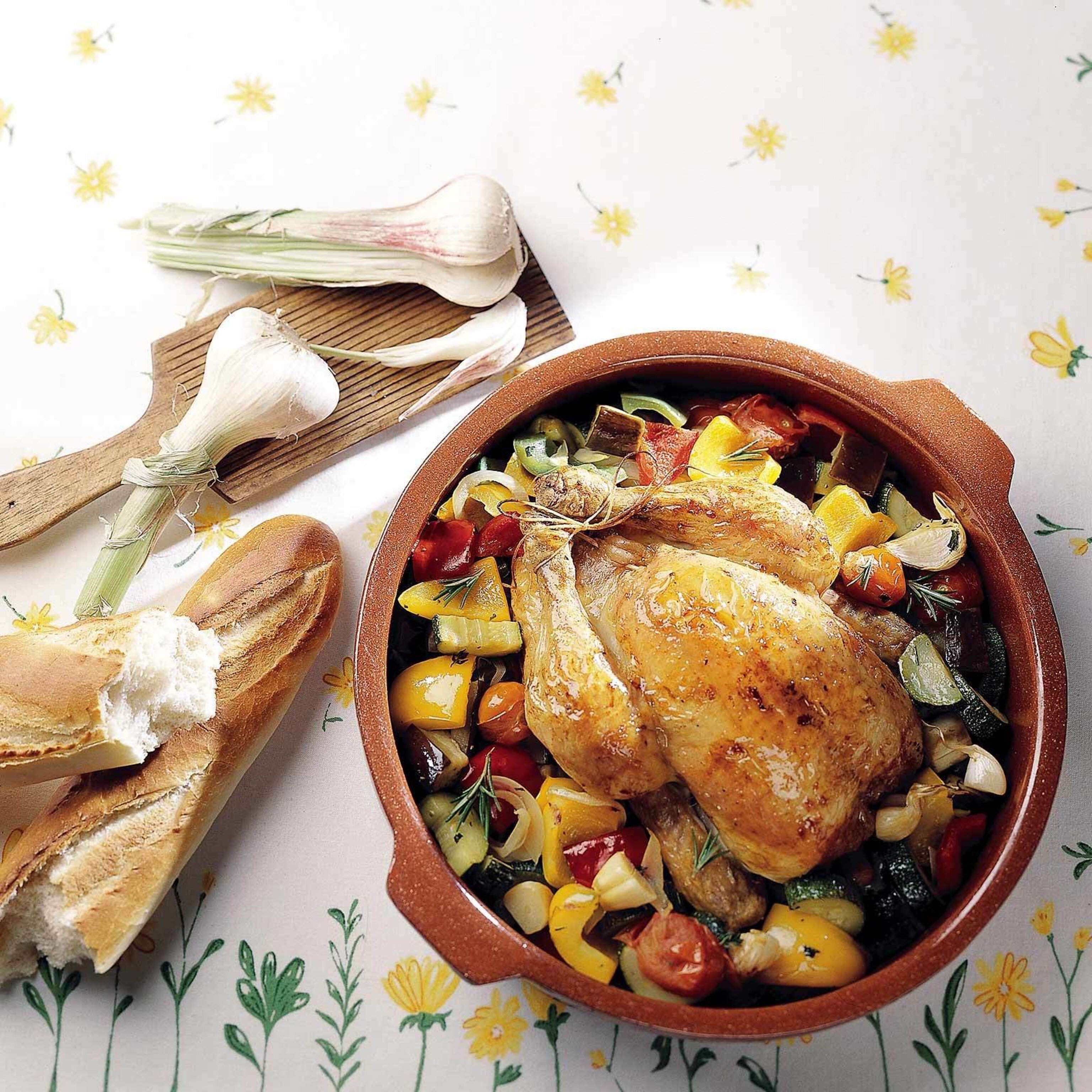 Poulet à l’ail sur ratatouille
