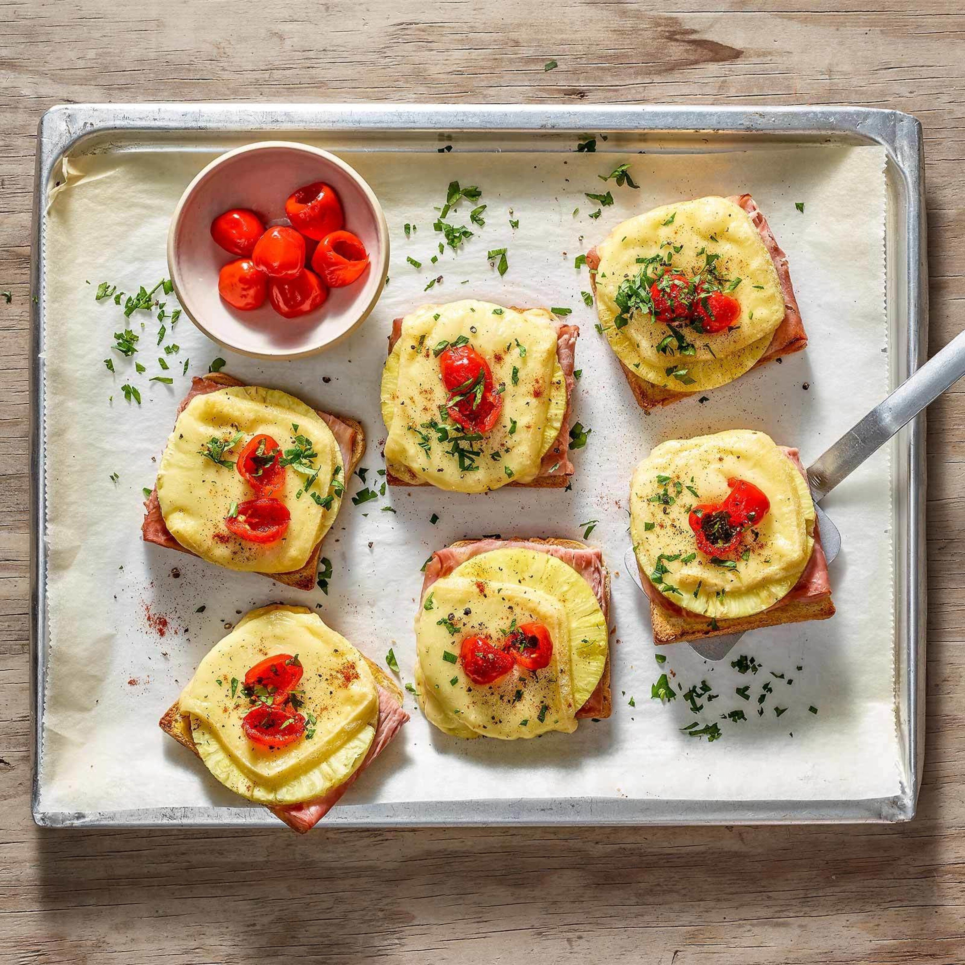Toast Hawaii avec paprikas sauvages