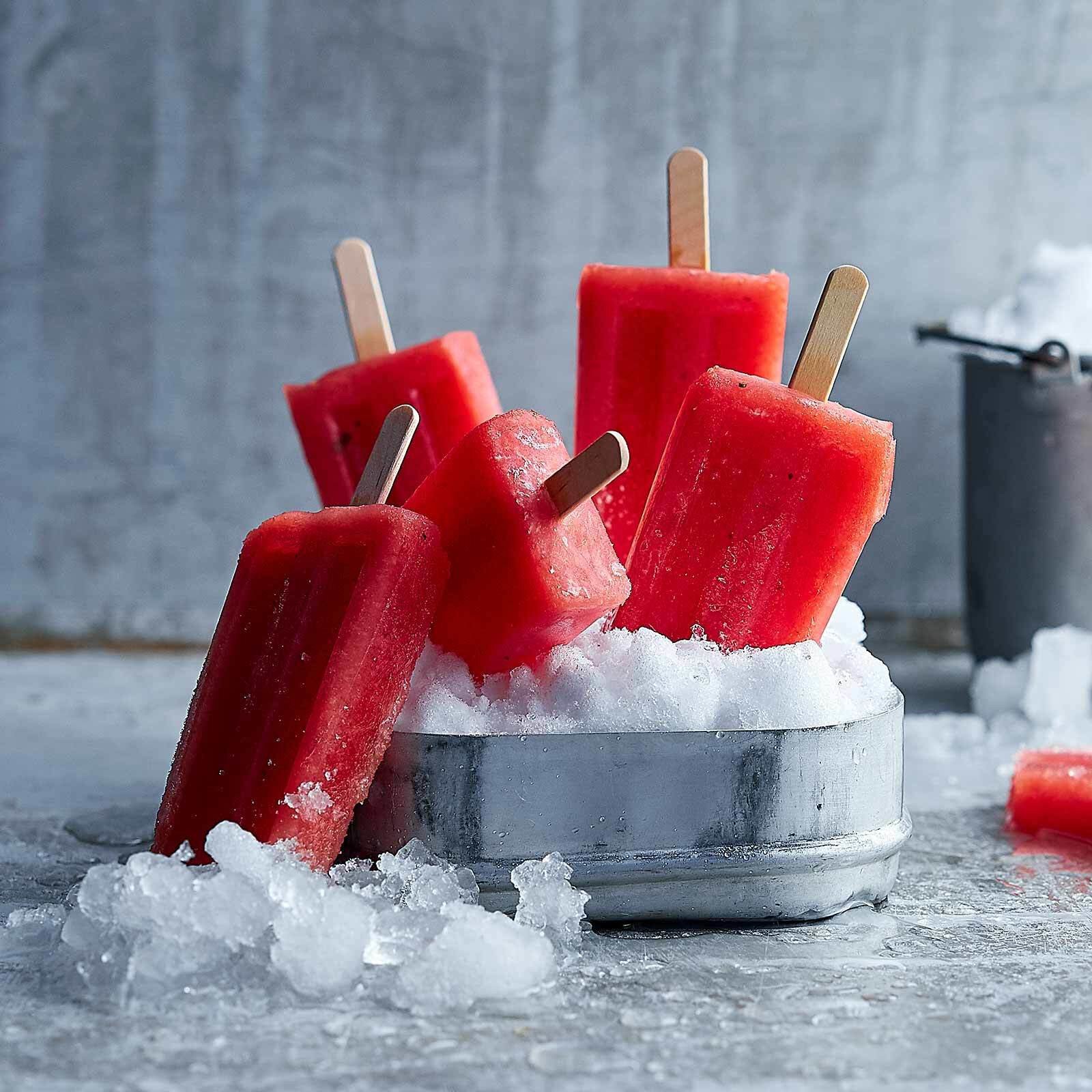 Bâtonnets glacés à la pastèque