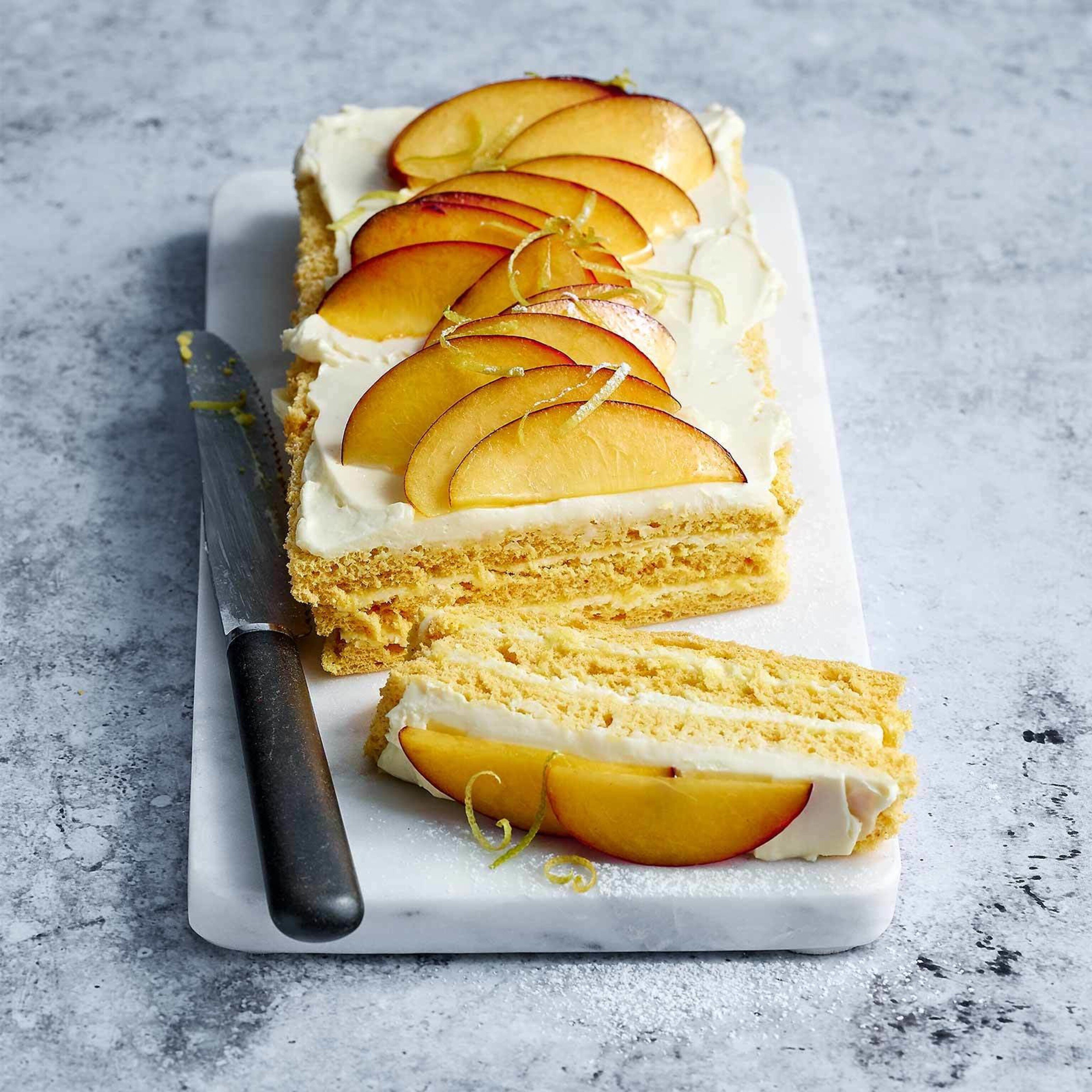 Zitronenschnitte mit Pfirsich