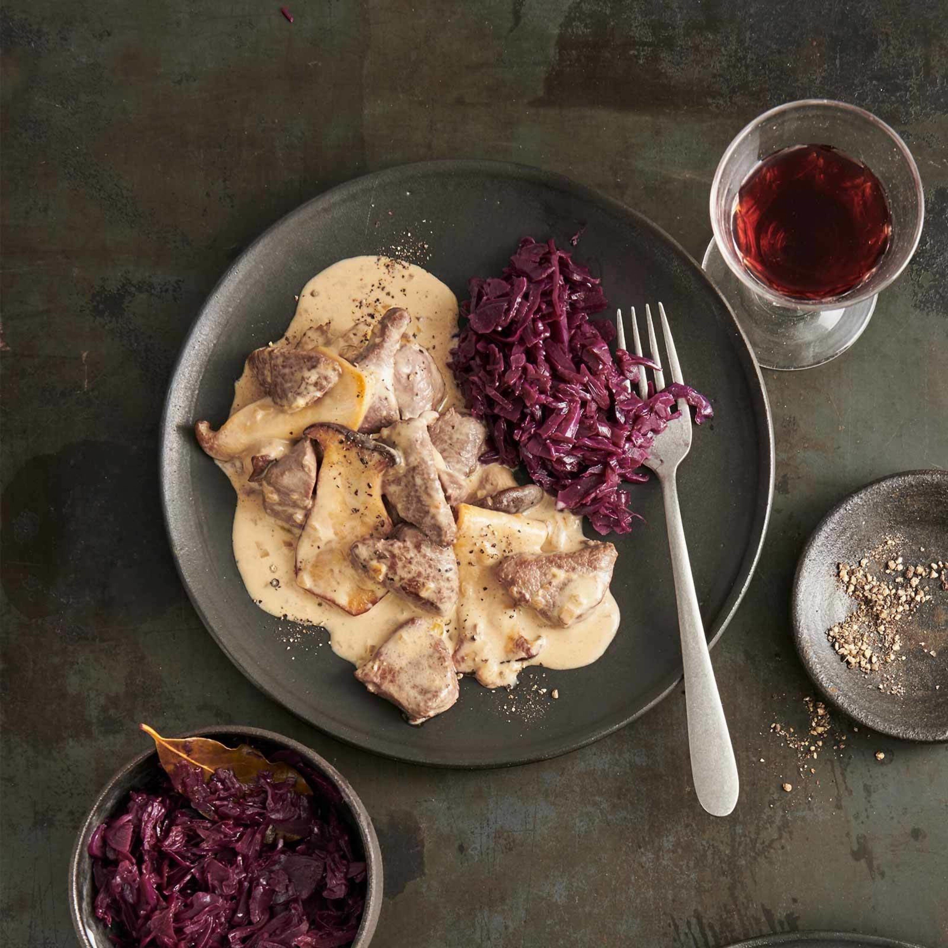 Wildgeschnetzeltes mit Rotkraut