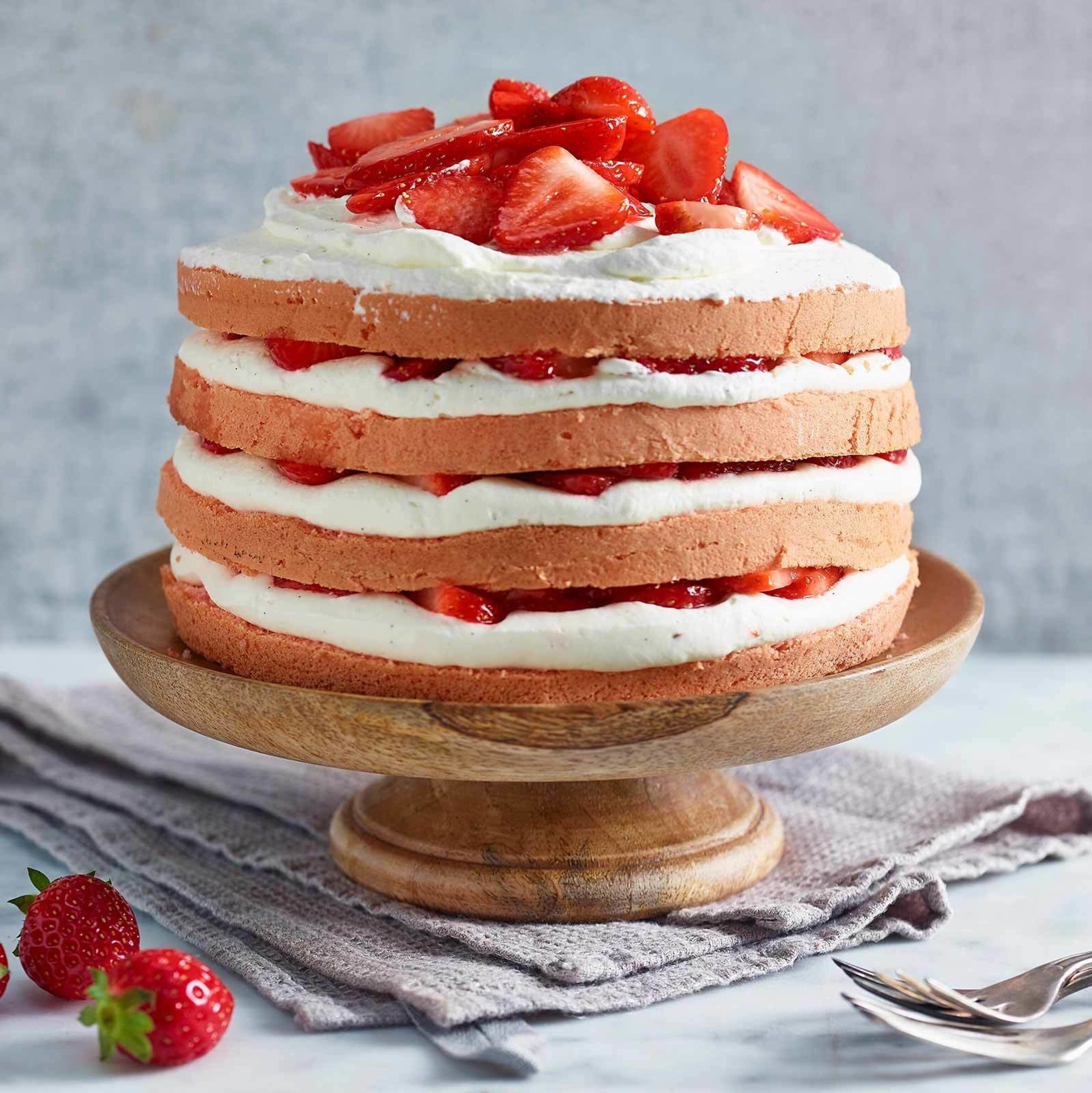Erdbeer-Schichttorte