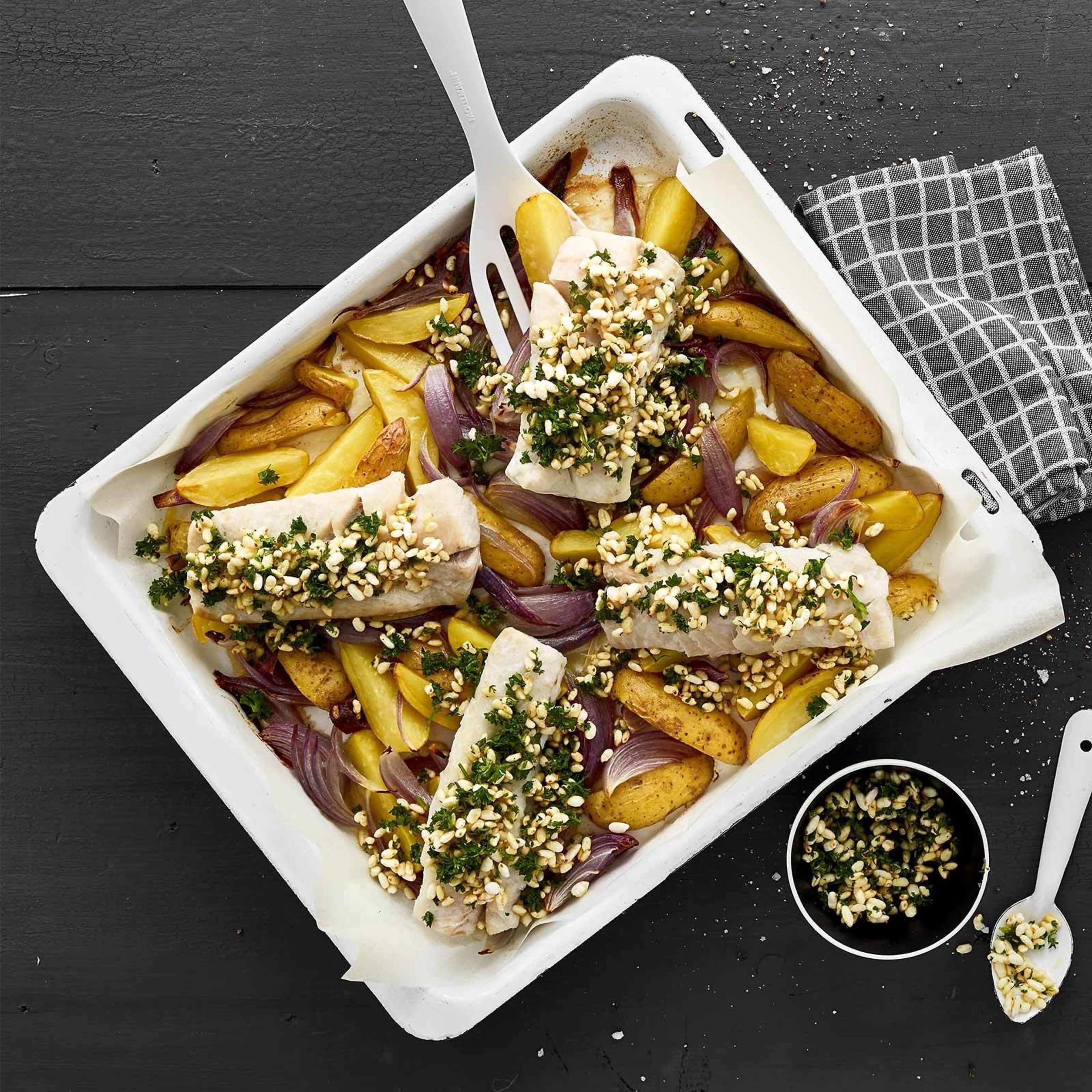 Ofenfisch auf Kartoffeln