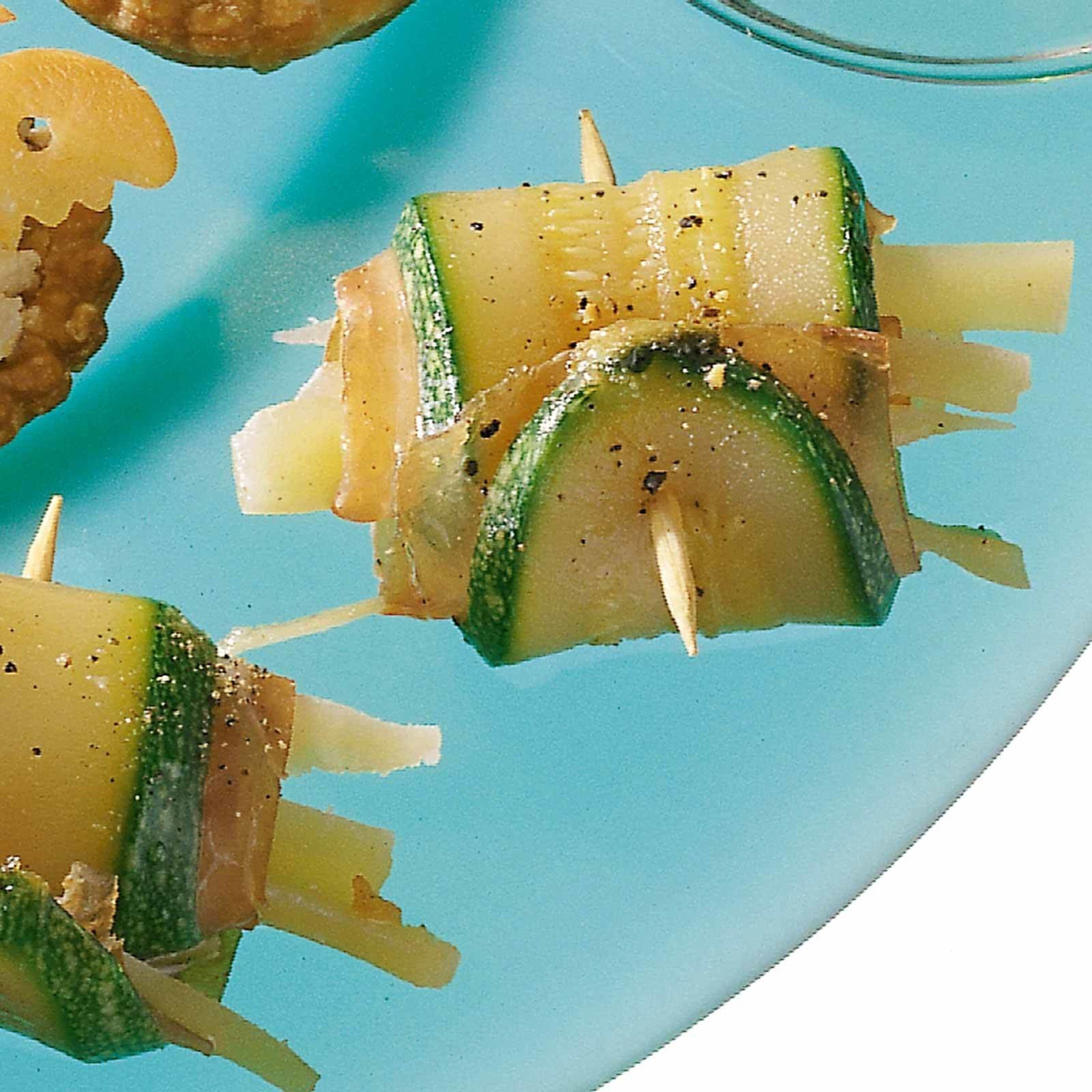 Mini rouleaux de courgettes au jambon