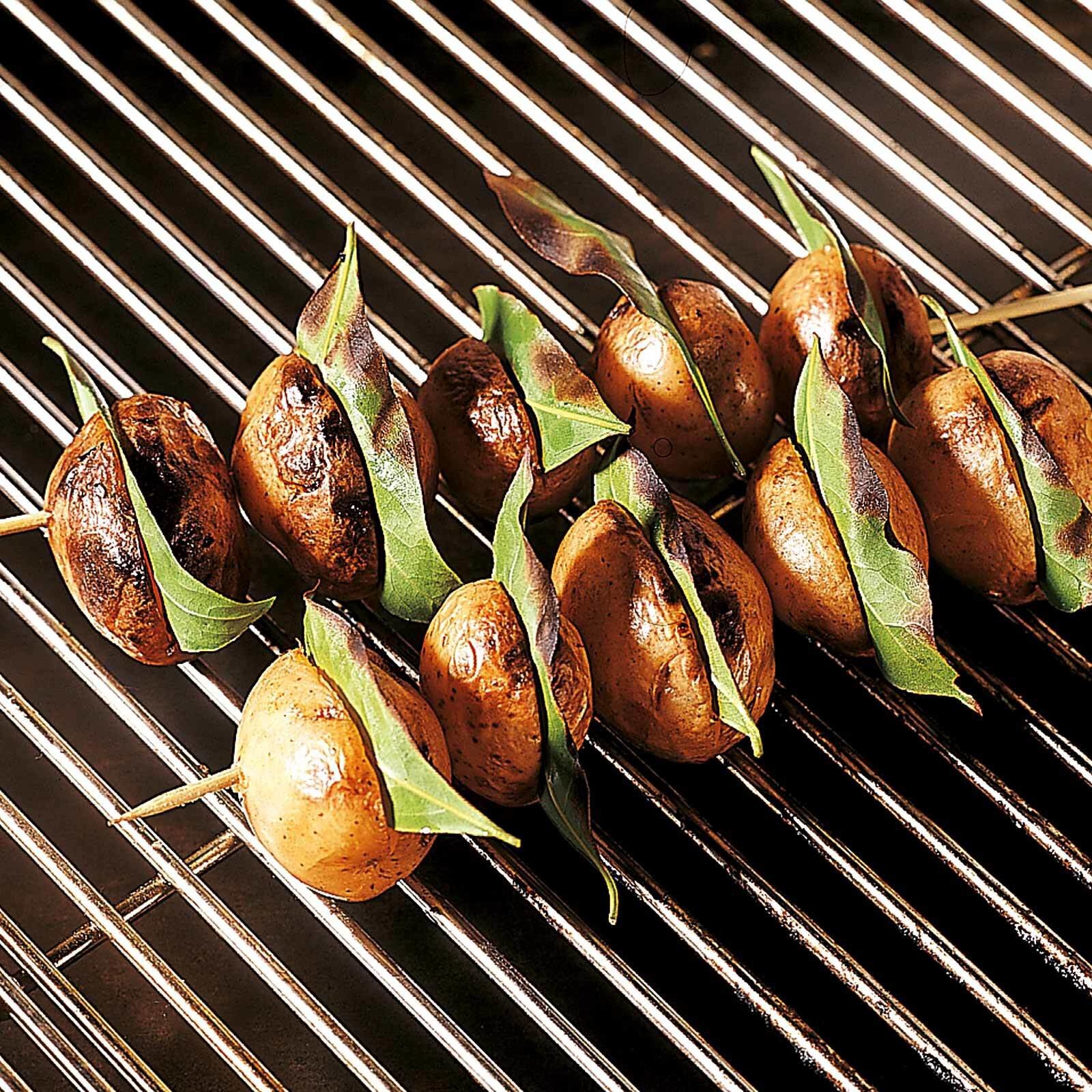 Brochettes de pomme de terre au laurier