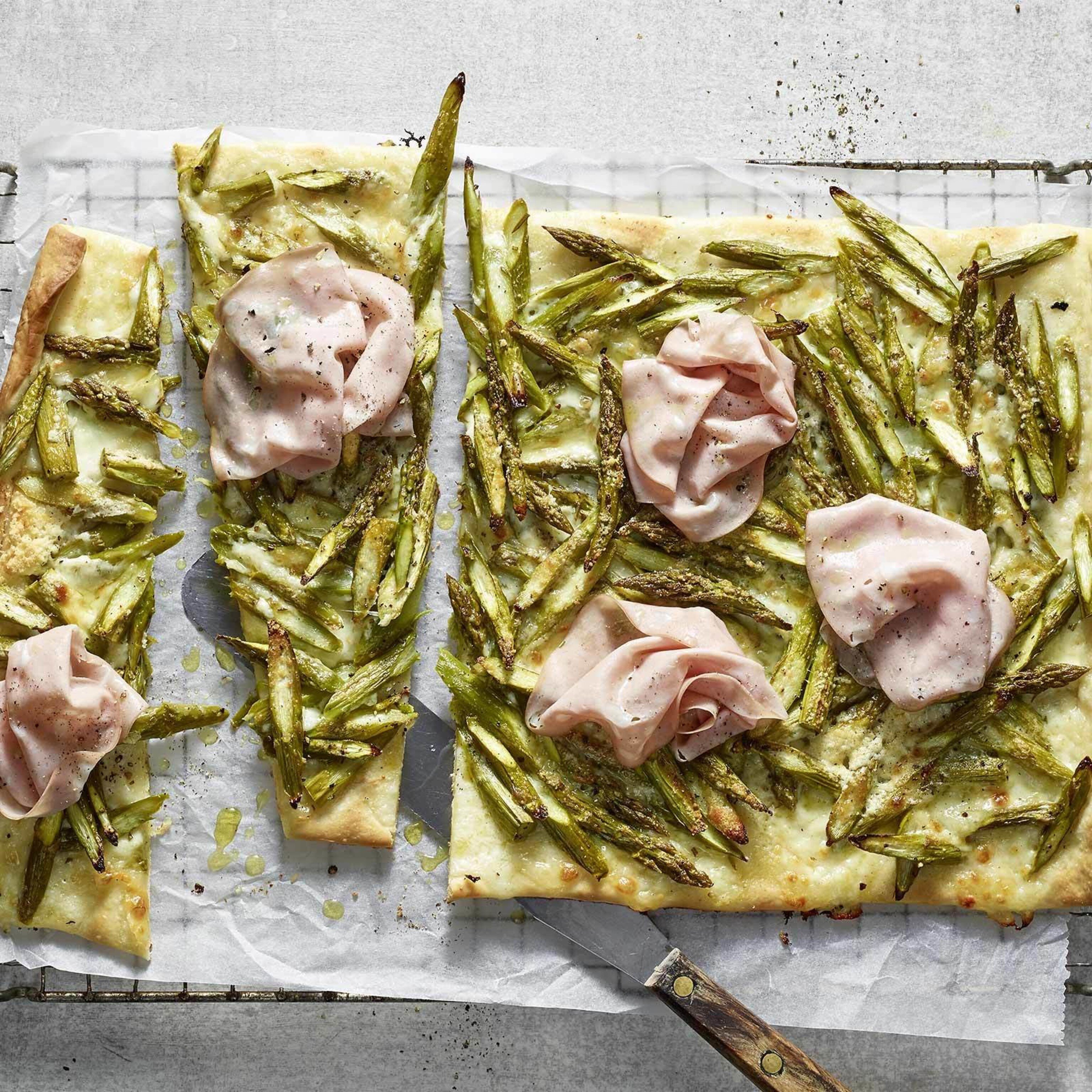 Spargelpizza