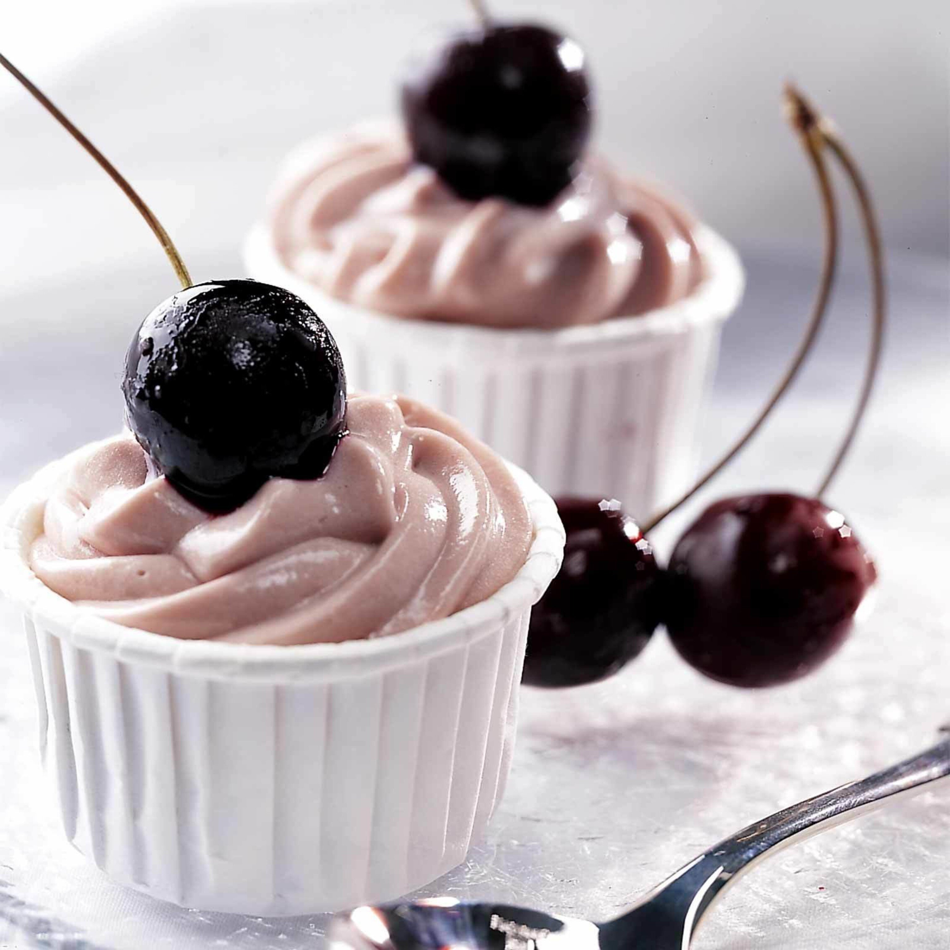 Kirschen-Mousse